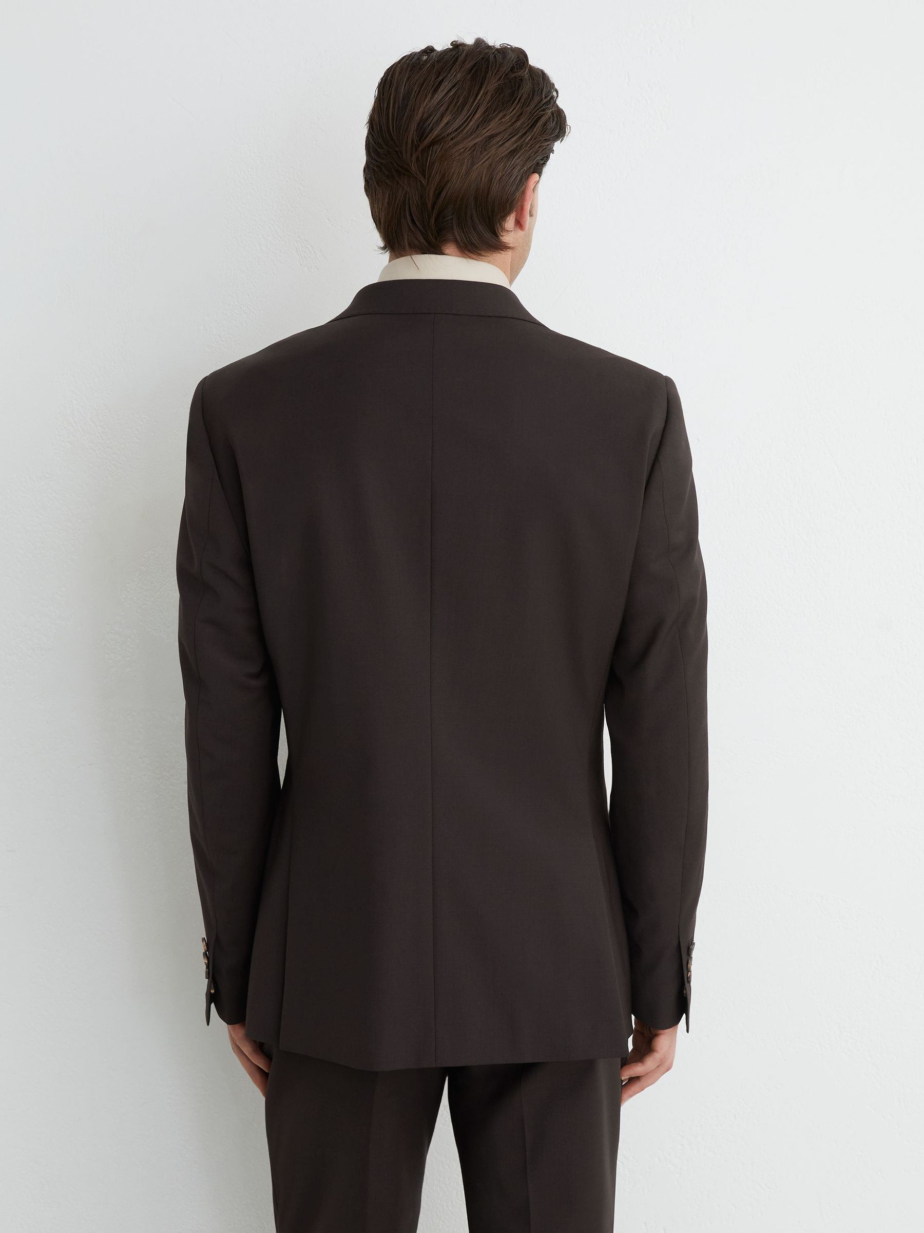 Wool-Blend Double-Breasted Suit Blazer Tailored-Fit in Chocolate Brown - Image 5 of 7
