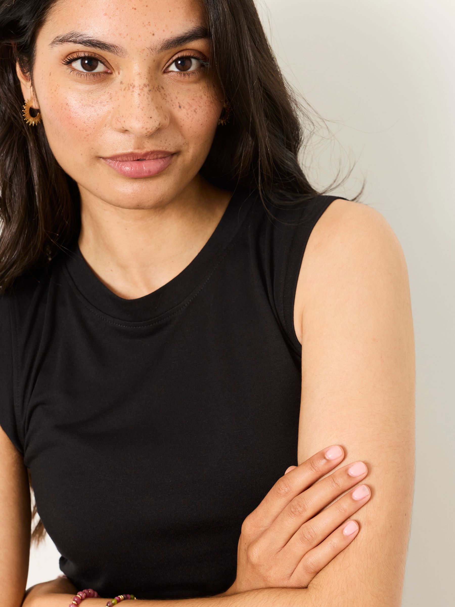 Ruby Black Ruched Top - Image 5 of 7