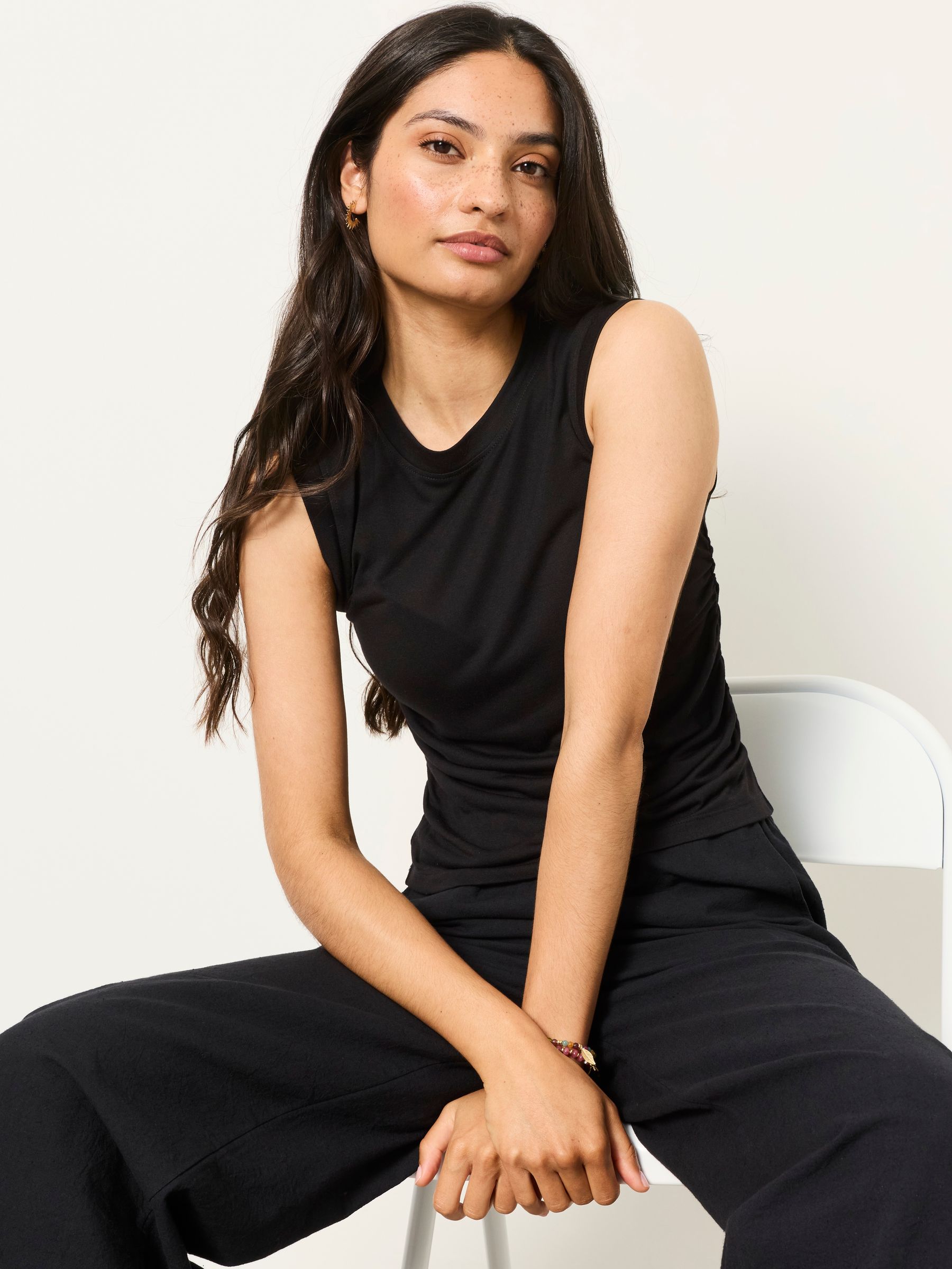 Ruby Black Ruched Top - Image 6 of 7