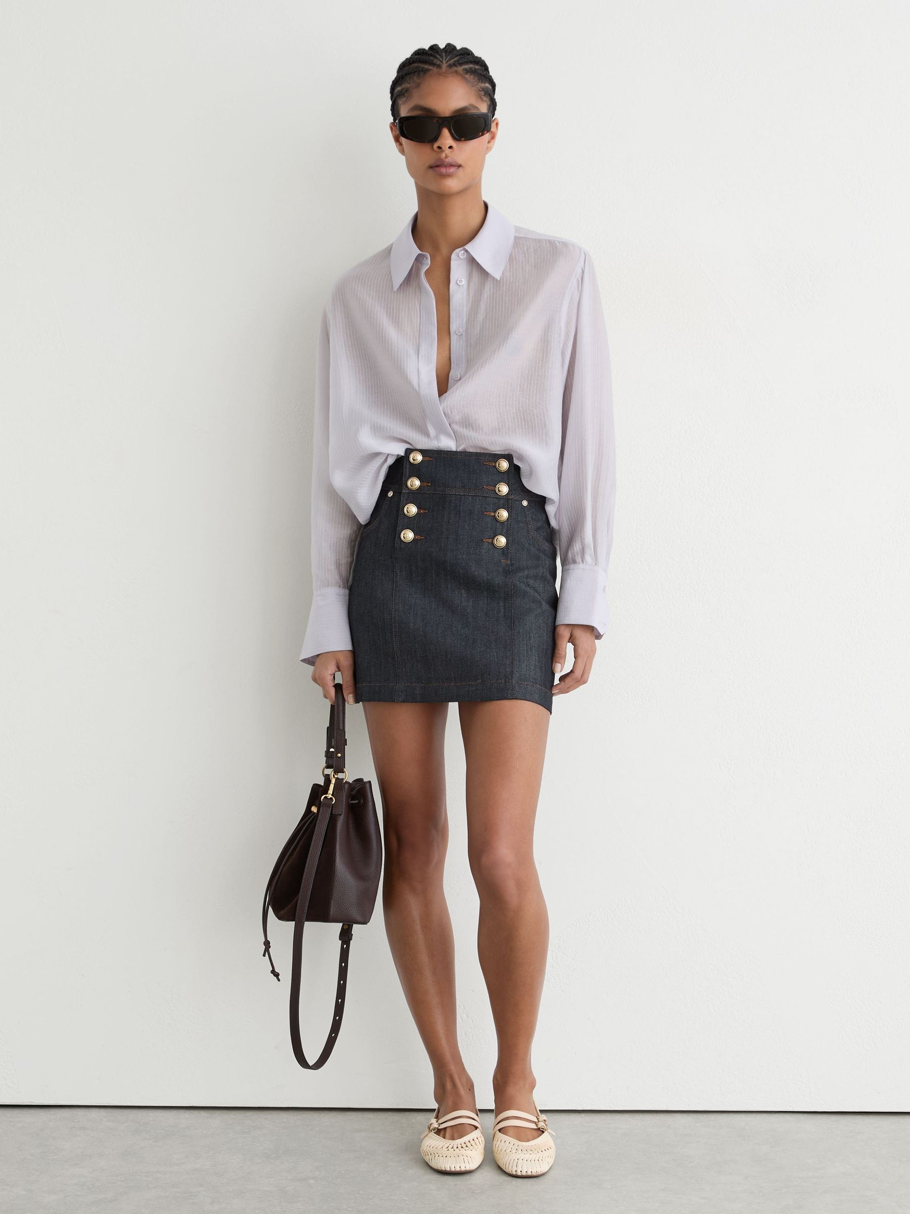 Button-Detail Denim Mini Skirt in Dark Blue - Image 4 of 7