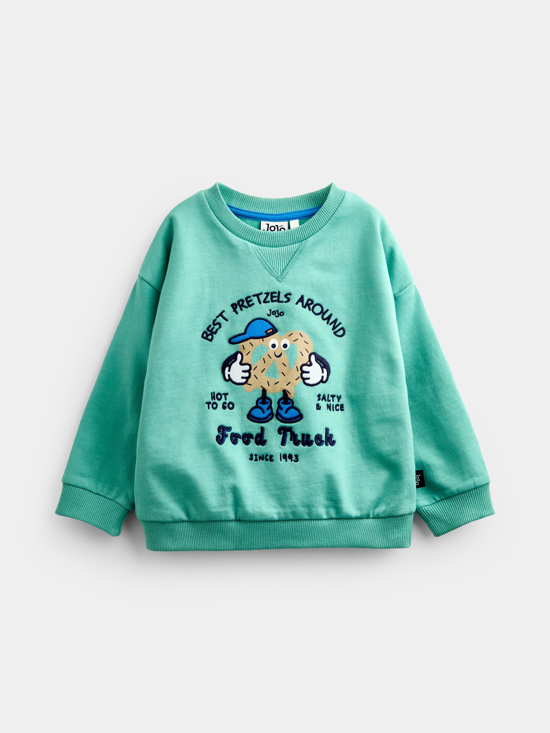 Hoodies & Sweatshirts