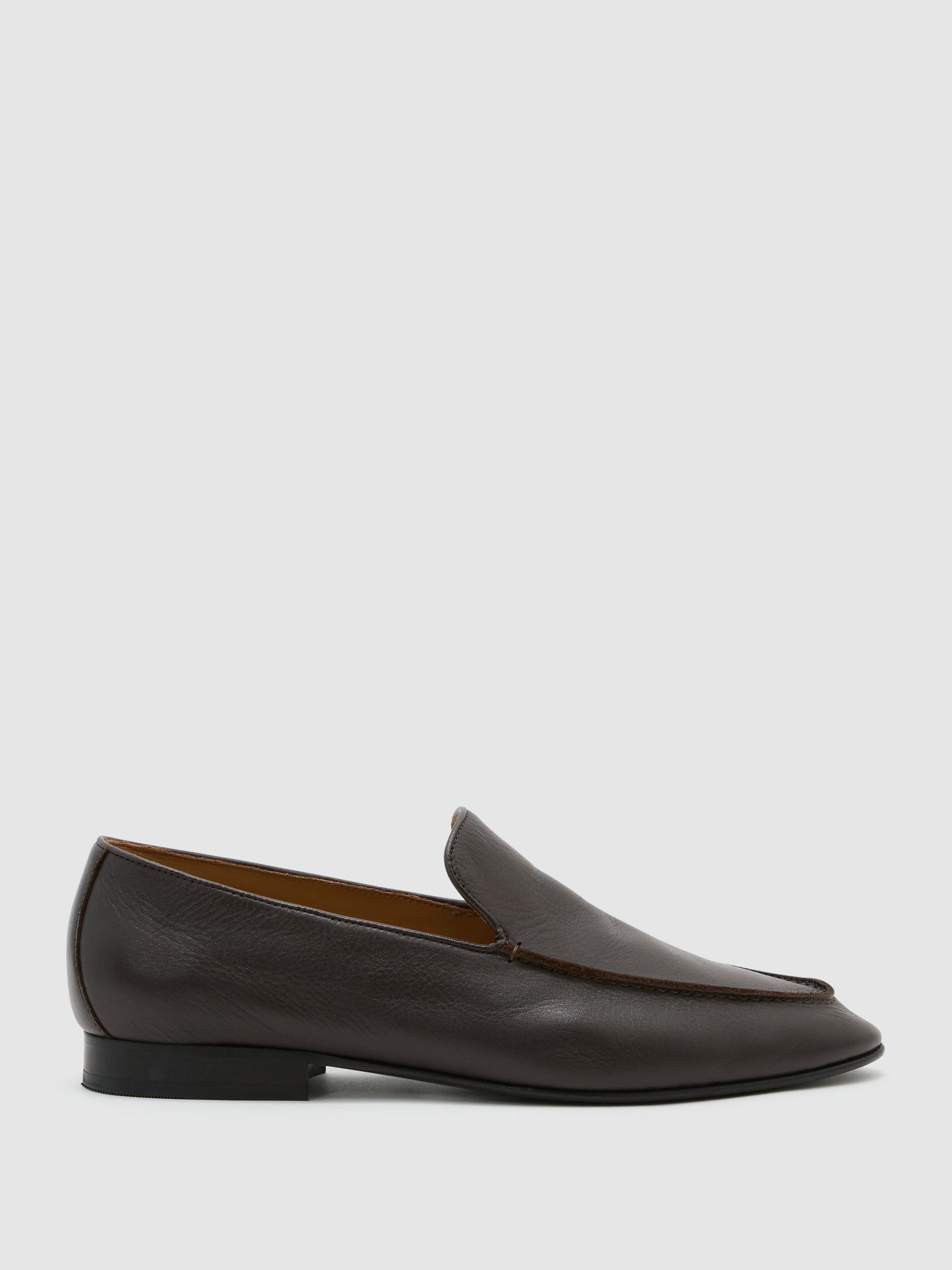 Shoes in Dark Brown - Image 2 of 5