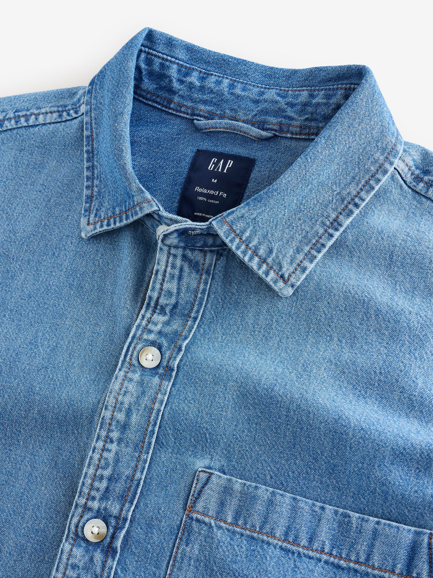 Light Wash Denim Relaxed Short Sleeve Shirt - Image 4 of 5