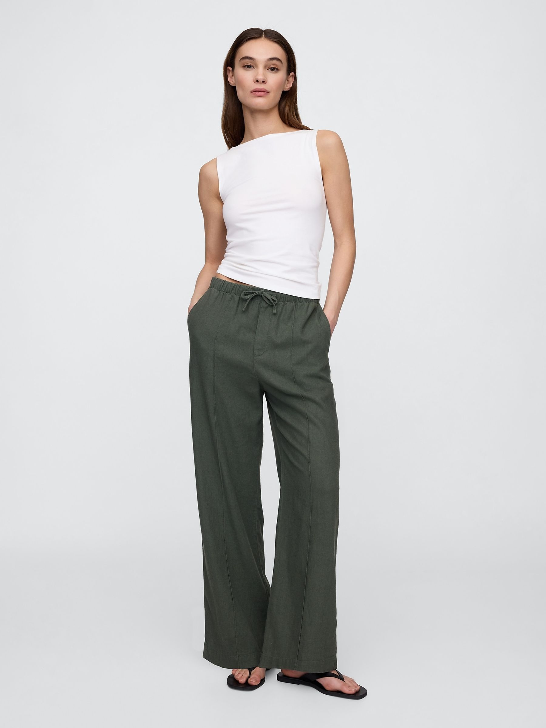 White Boatneck Vest - Image 3 of 4