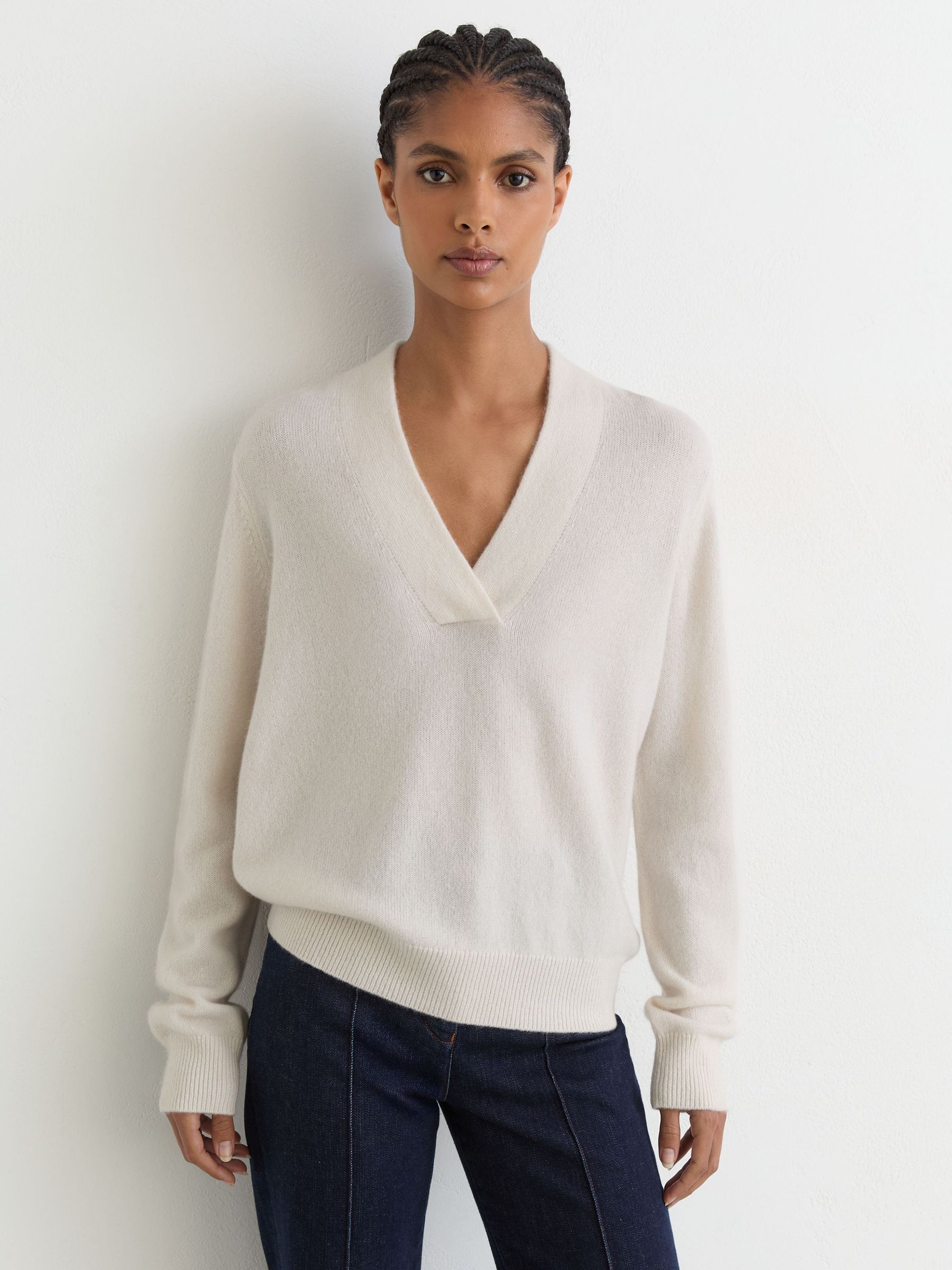 100% Cashmere Shawl-Neck Jumper in Ivory - Image 3 of 7