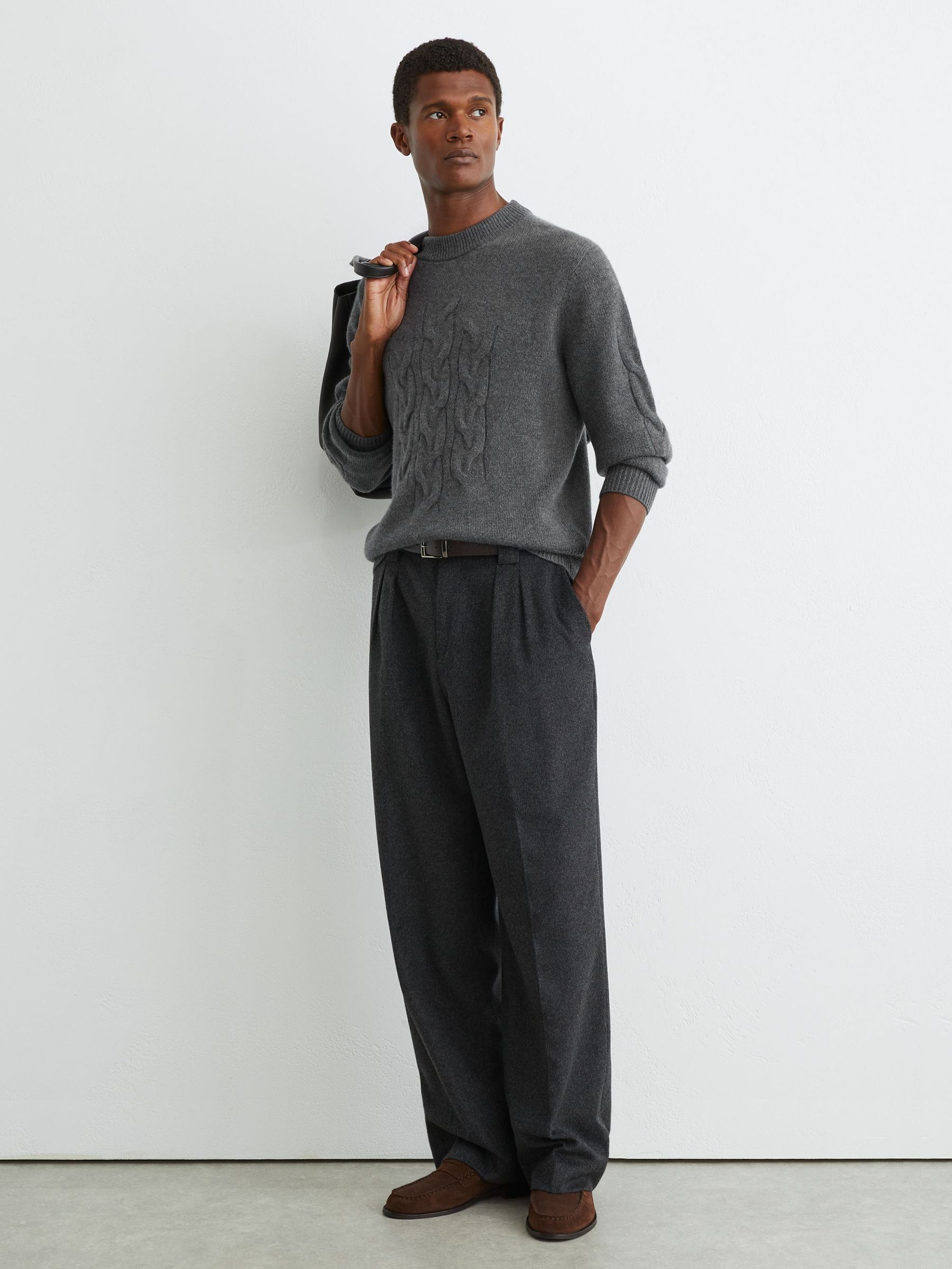 100% Cashmere Cable Knit-Detail Jumper in Mid Grey Melange - Image 3 of 6