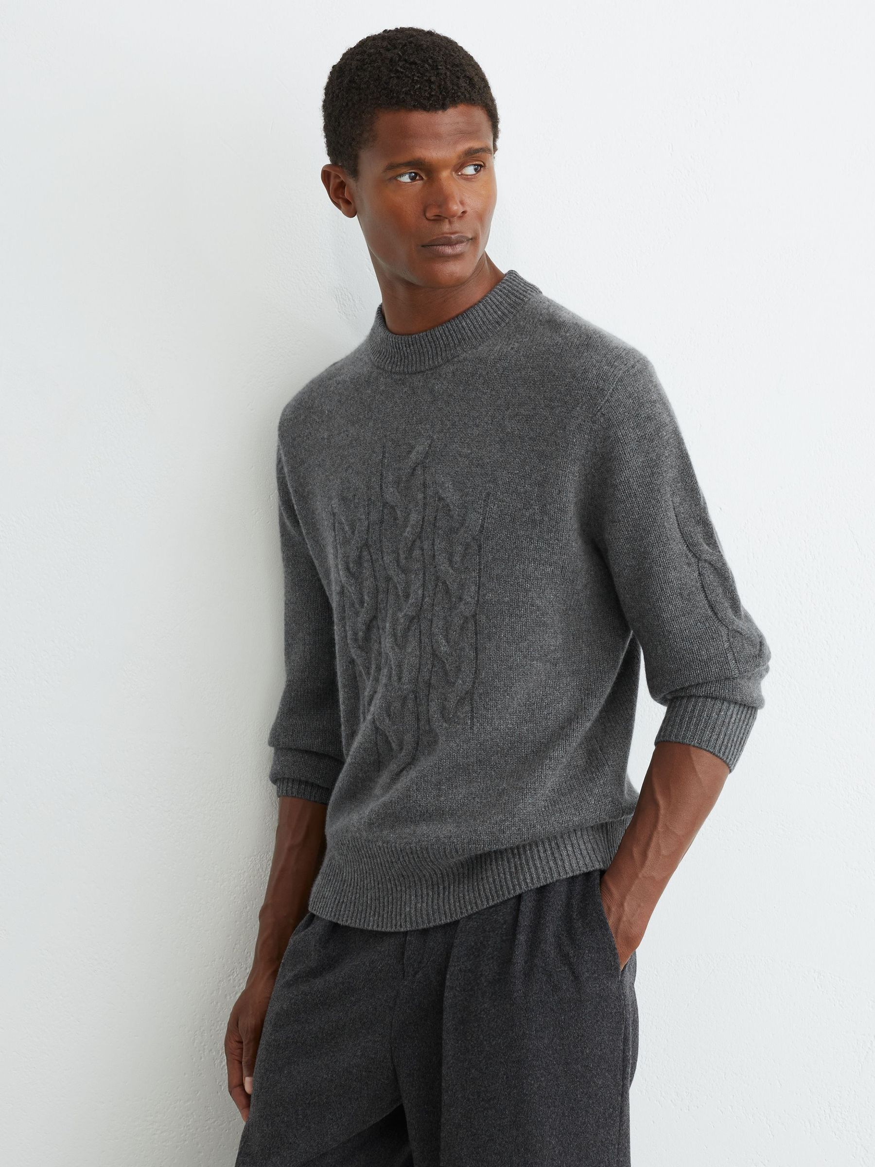 100% Cashmere Cable Knit-Detail Jumper in Mid Grey Melange - Image 4 of 6