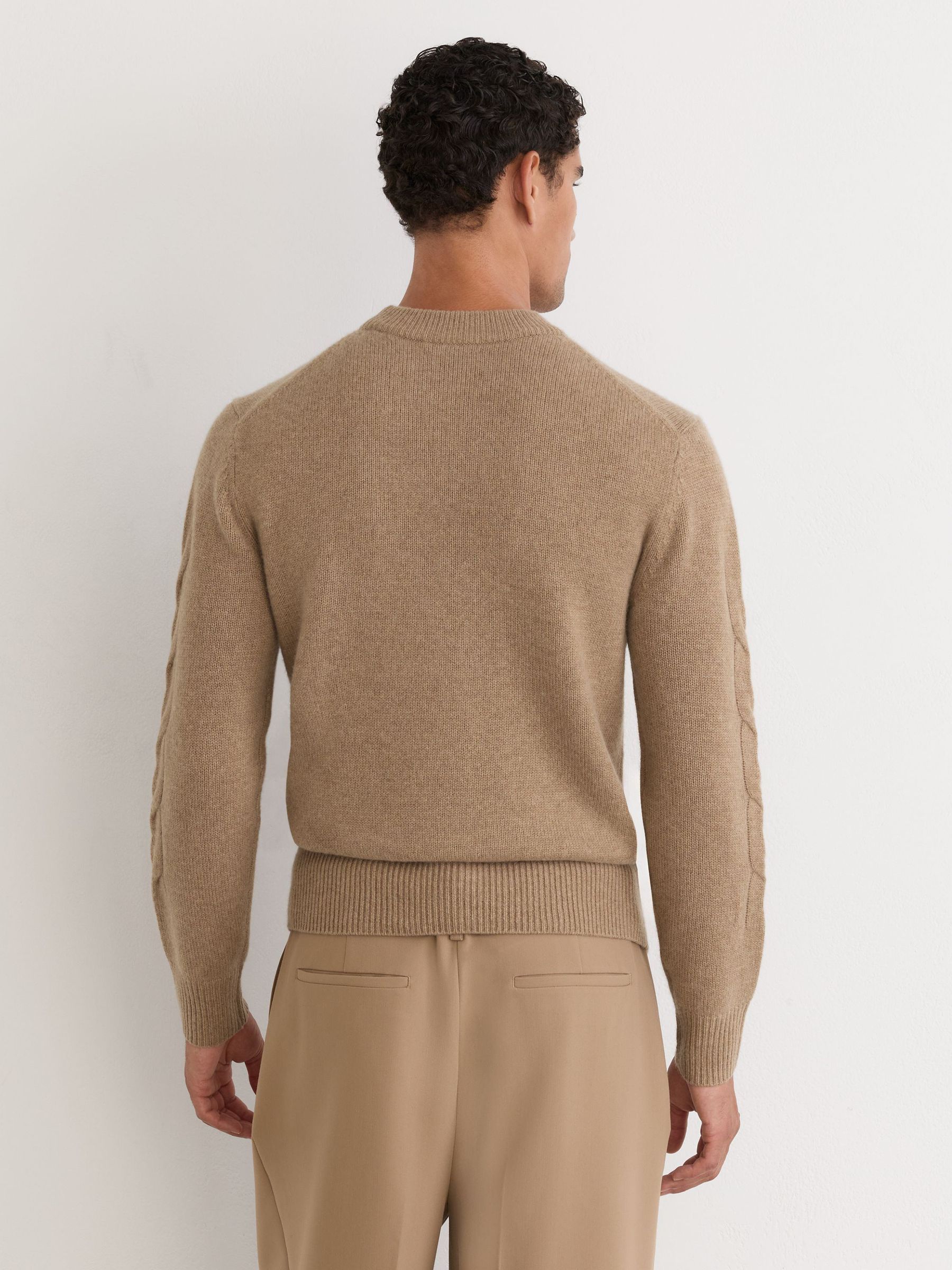 100% Cashmere Cable Knit-Detail Jumper in Camel - Image 5 of 8