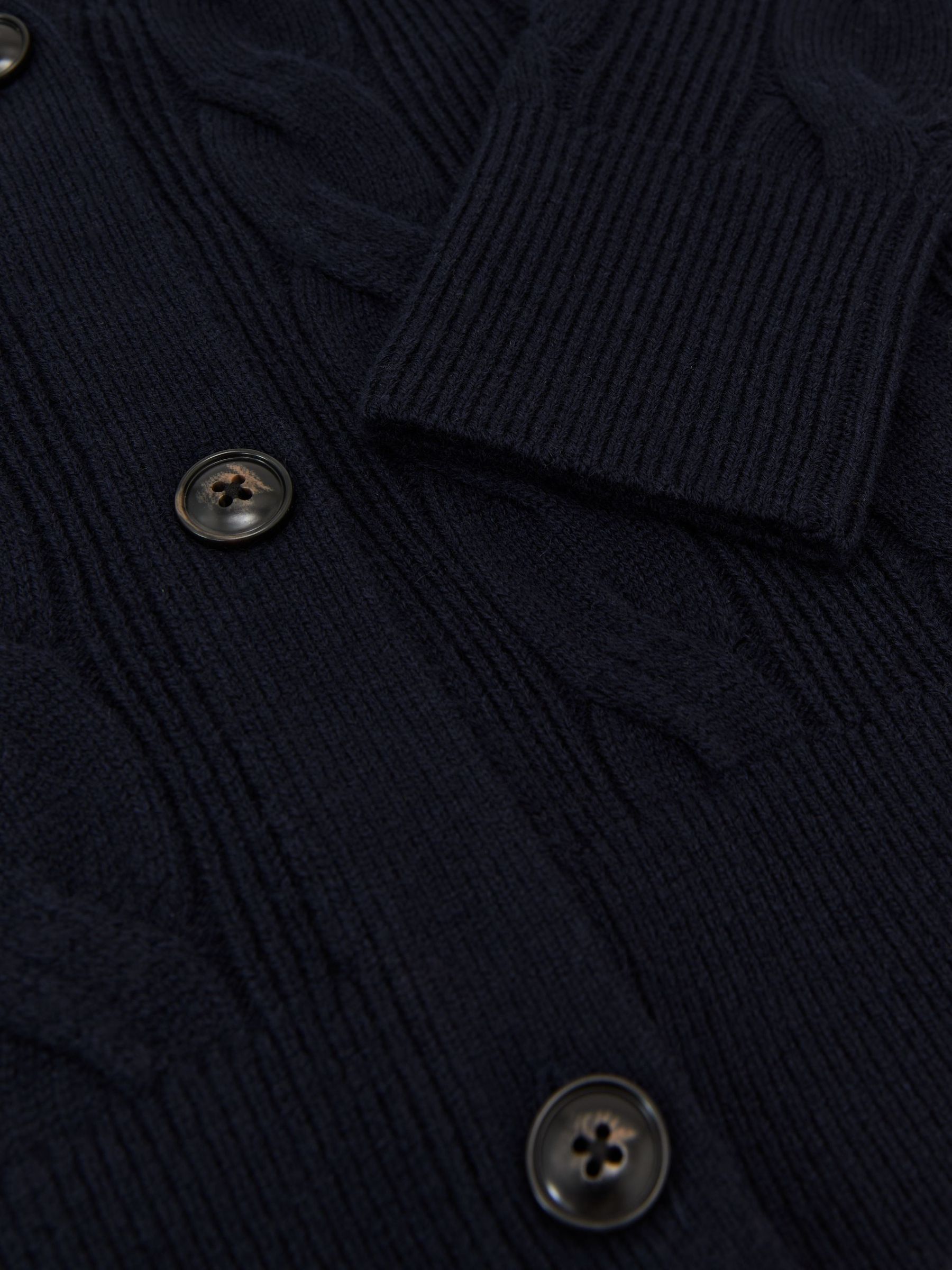 Wool-Cashmere Cable-Knit Cardigan in Navy - Billede 6 af 6