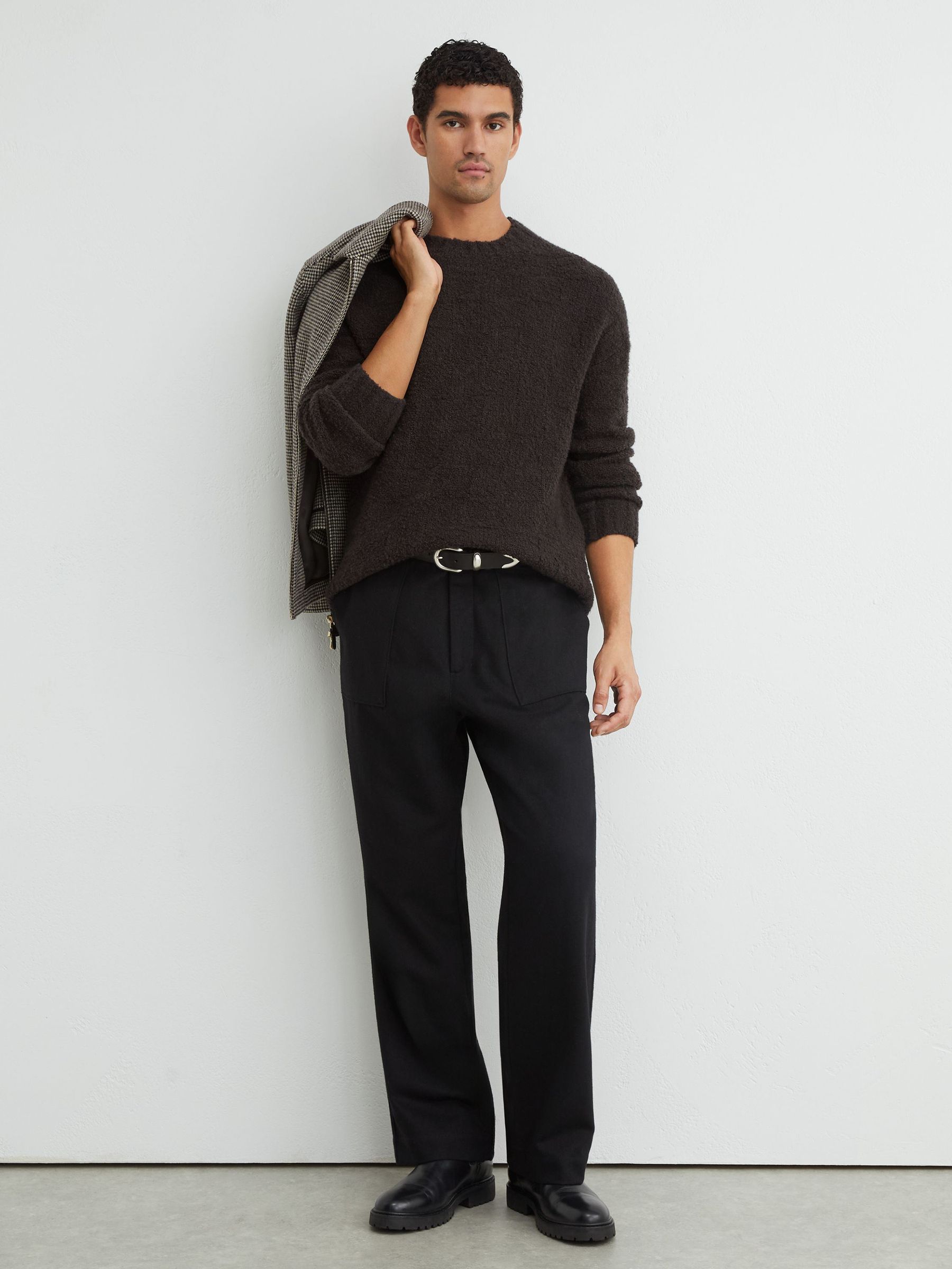 Wool-Cashmere Bouclé Square-Knit Jumper in Chocolate Brown - Image 5 of 7