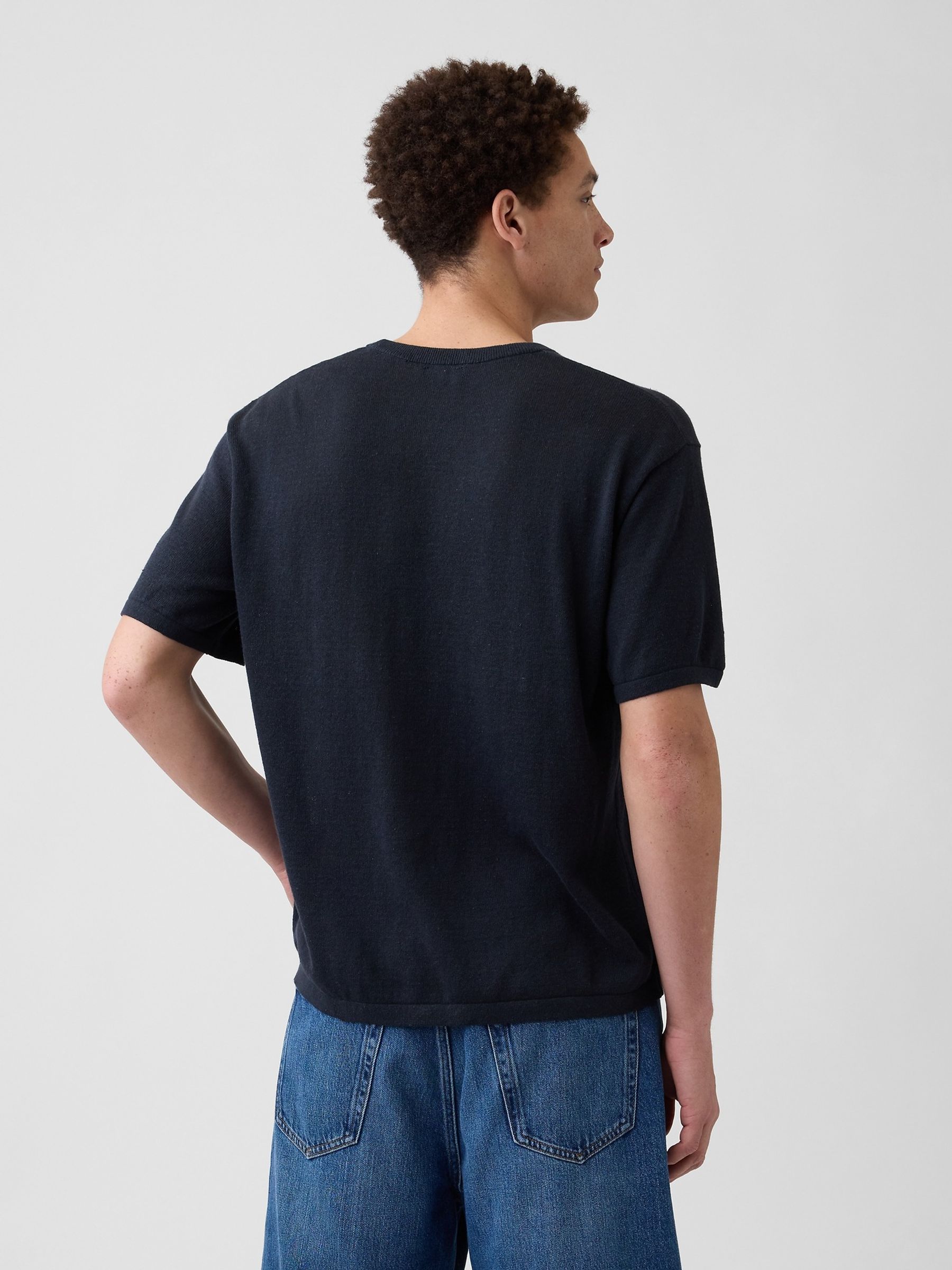 Black Linen-Blend Knit Short Sleeve T-Shirt - Image 2 of 4
