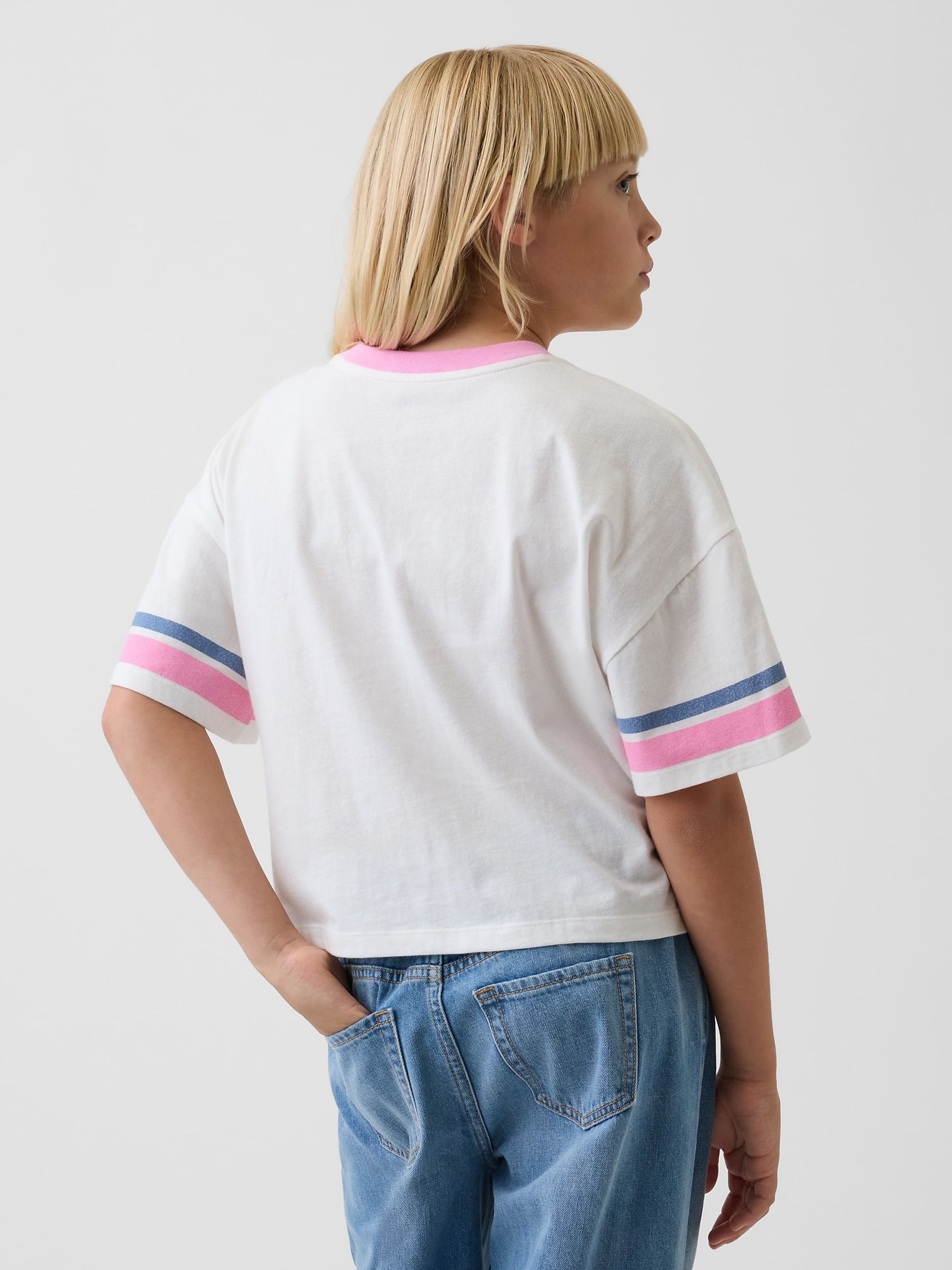 White Oversized Graphic Short Sleeve T-Shirt - Image 2 of 4 White Oversized Graphic Short Sleeve T-Shirt - Image 2 of 4