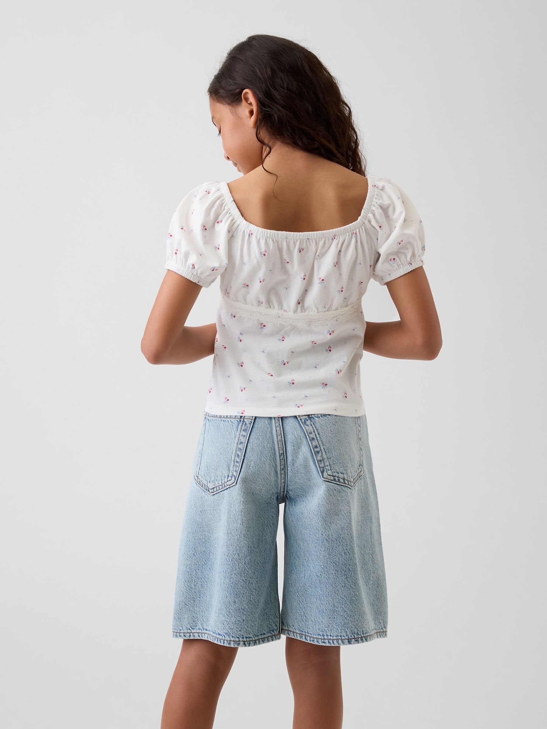 White Lace-Trim Puff-Sleeve Top - Image 2 of 4