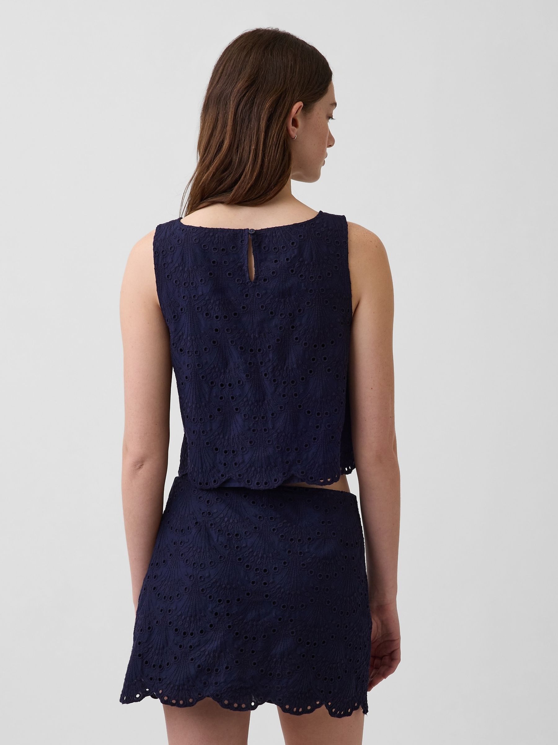 Navy Eyelet Crop Shell Vest - Image 2 of 4