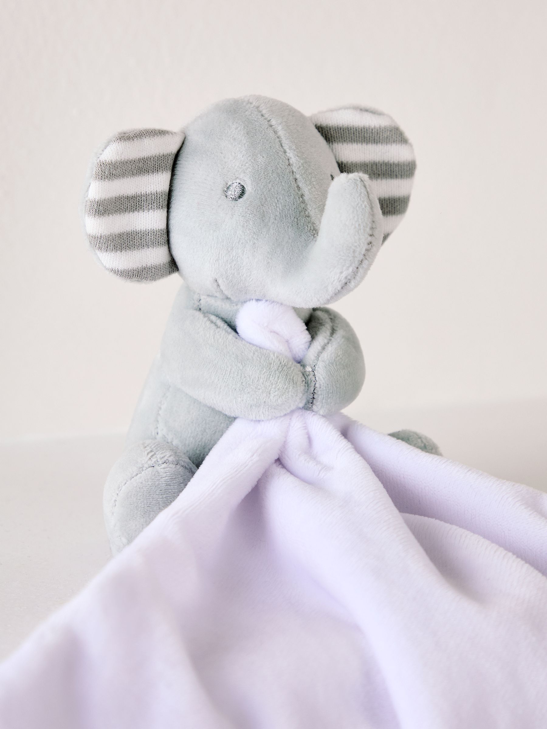 Born In 2027 Comforter - Image 3 of 5