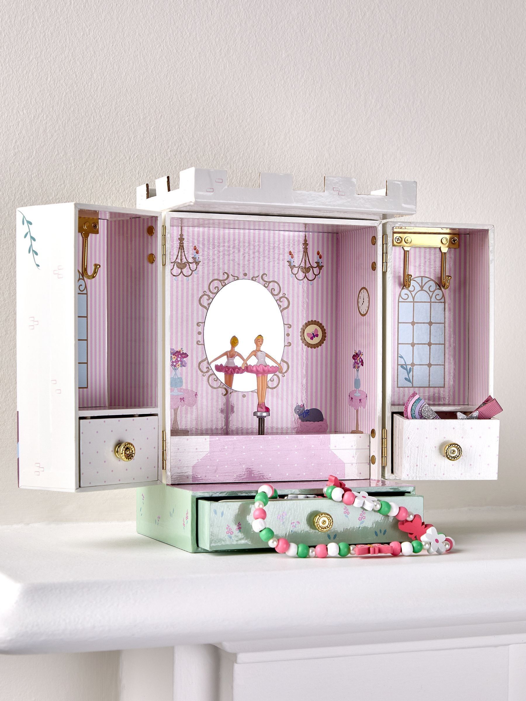 Castle Musical Jewelry Box - Image 2 of 6 Castle Musical Jewelry Box - Image 2 of 6