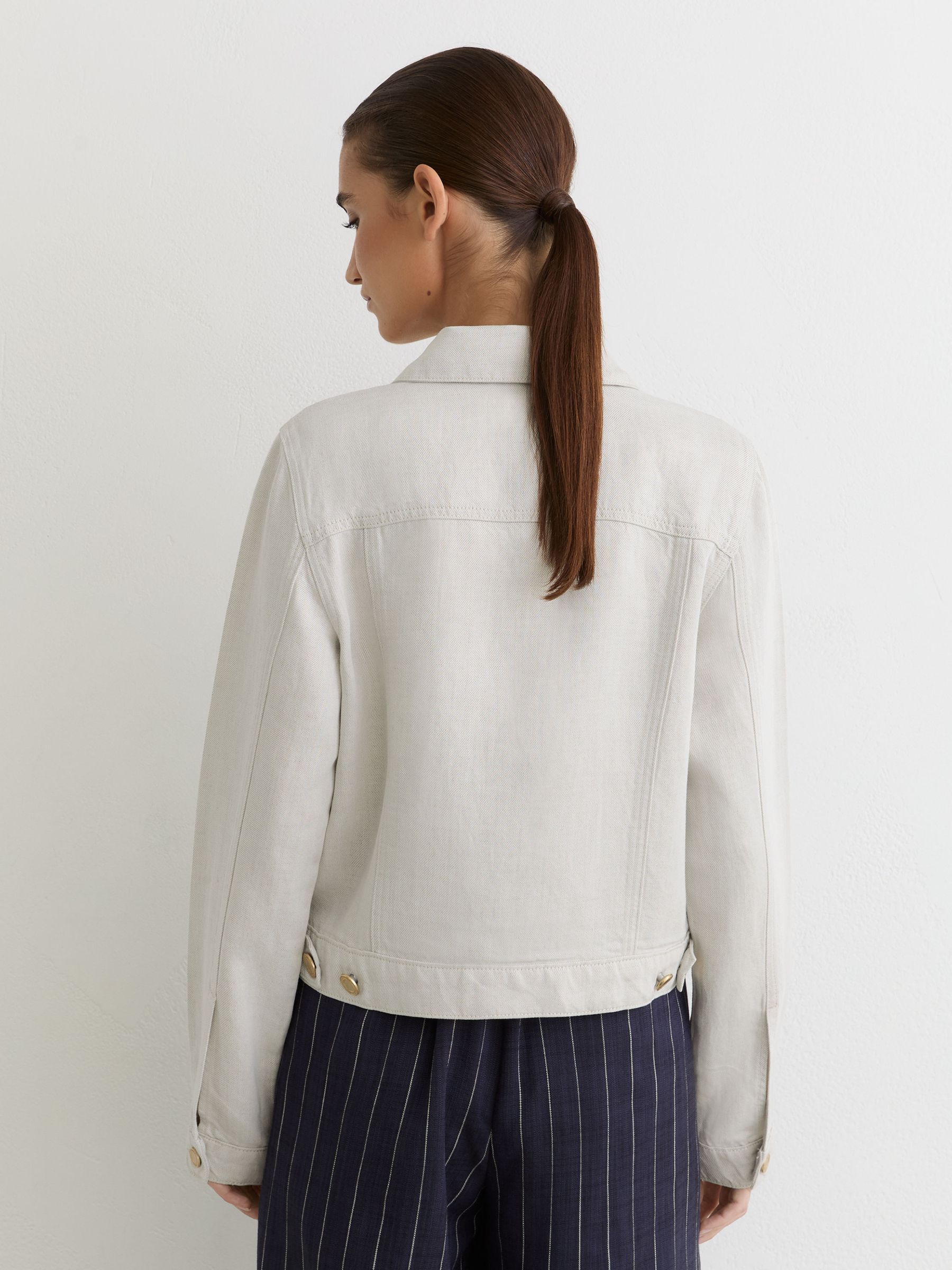 Lyocell-Linen Trucker Jacket in Neutral - Image 5 of 7