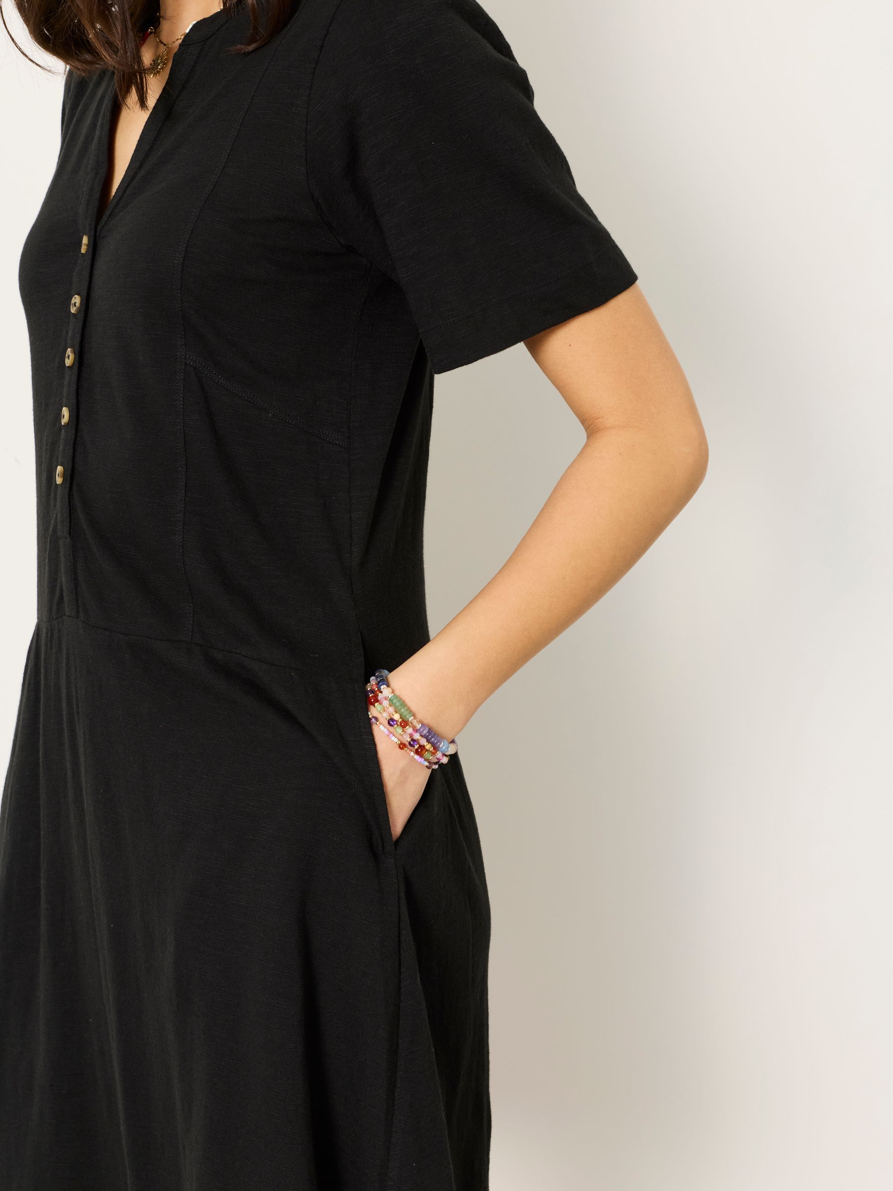 Maggie Black Petite Jersey Dress | FatFace USA