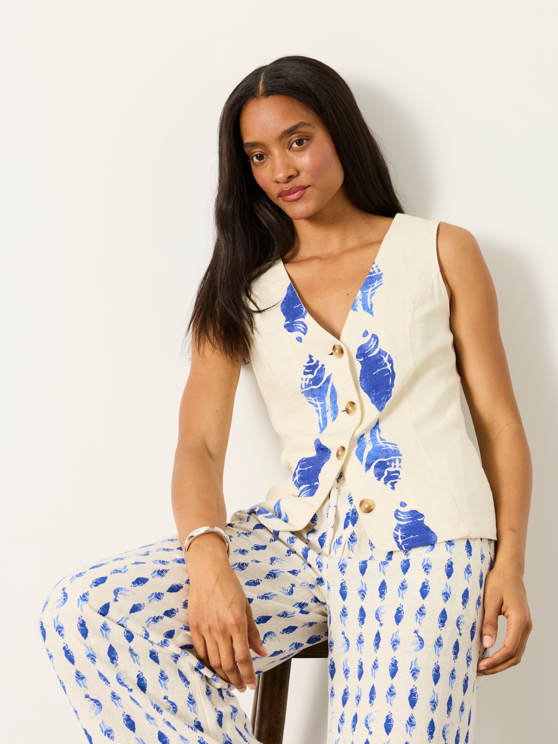 Indie Ivory Shells Petite Waistcoat - Image 4 of 7