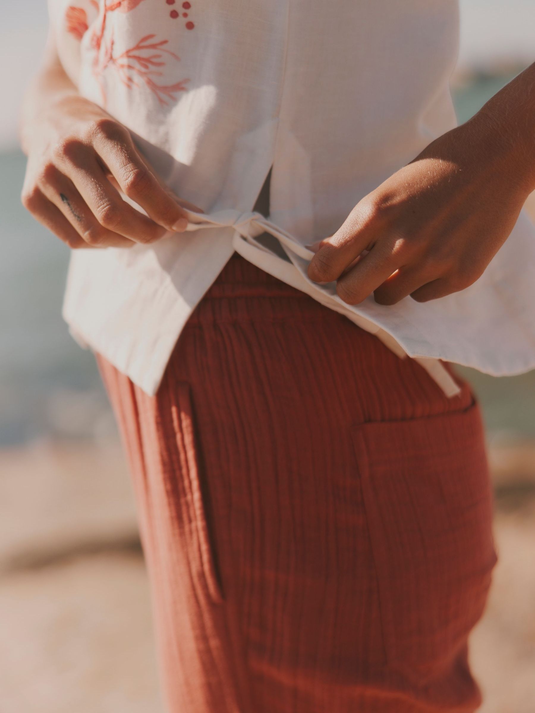 Darcy Ivory Petite MCS Blouse - Image 4 of 5