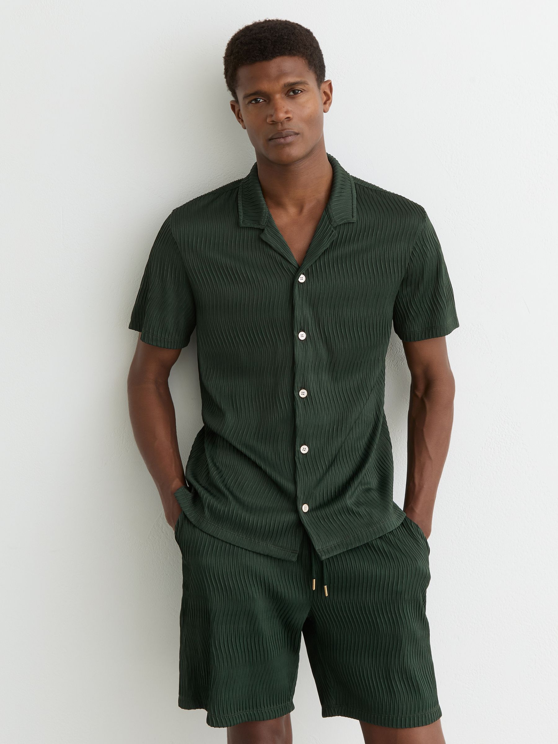 Textured-Wave Cuban-Collar Shirt in Emerald Green - Image 1 of 6