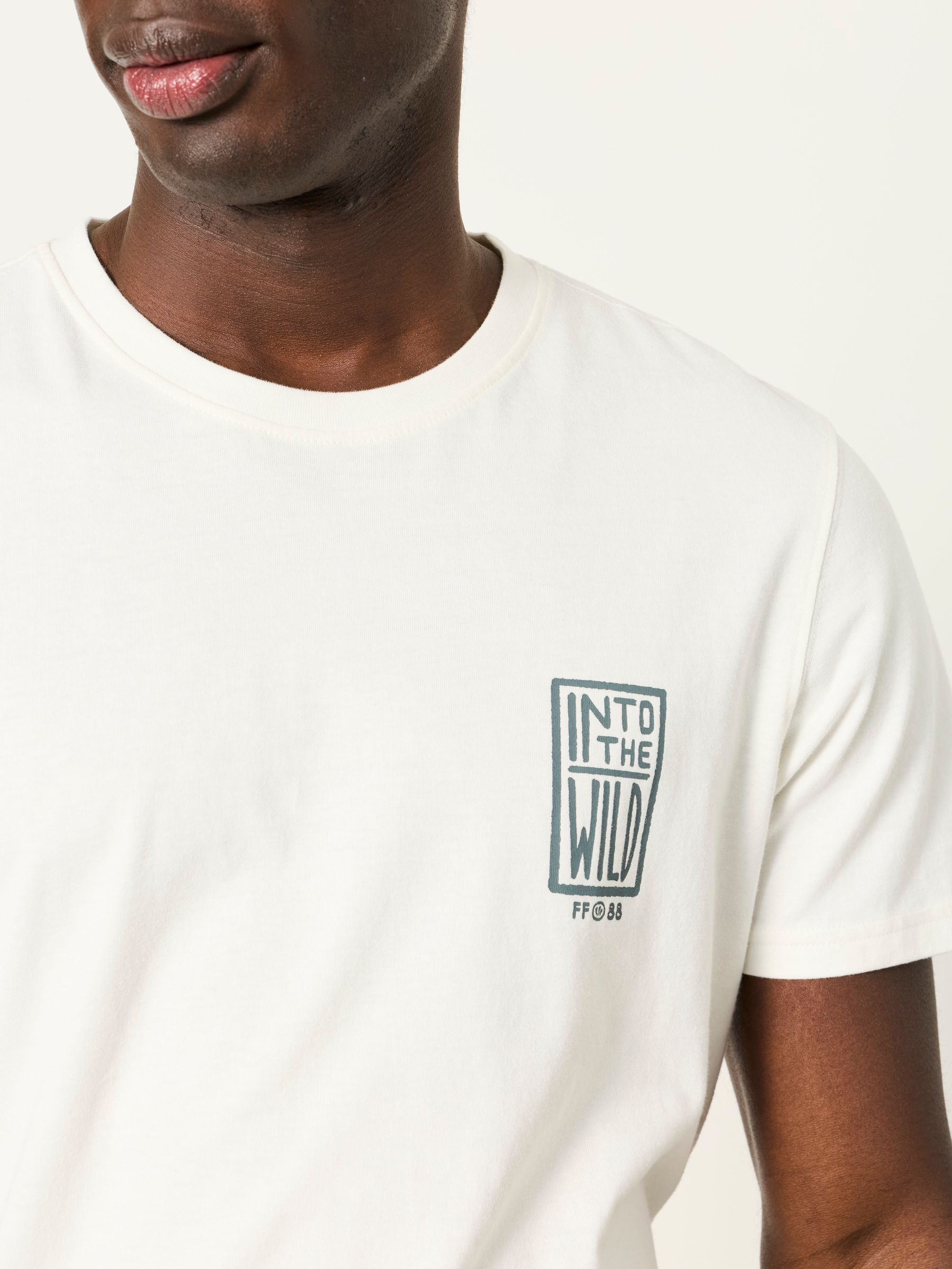 White Into The Wild Graphic Tshirt - Image 3 of 7