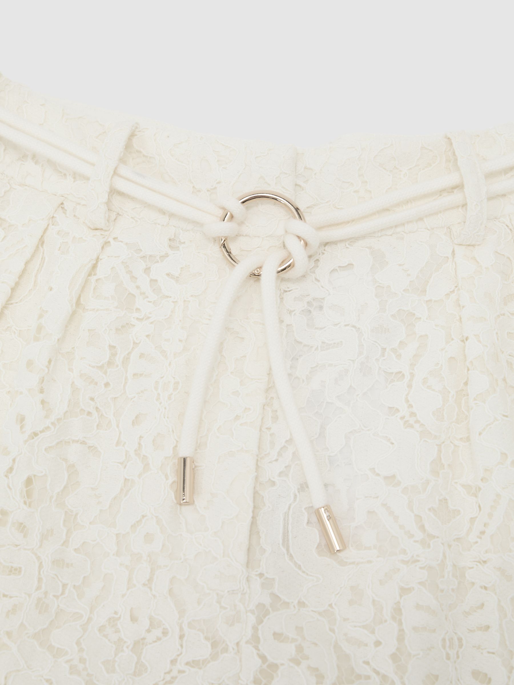 Rope-Belt Lace Shorts in White - image 3