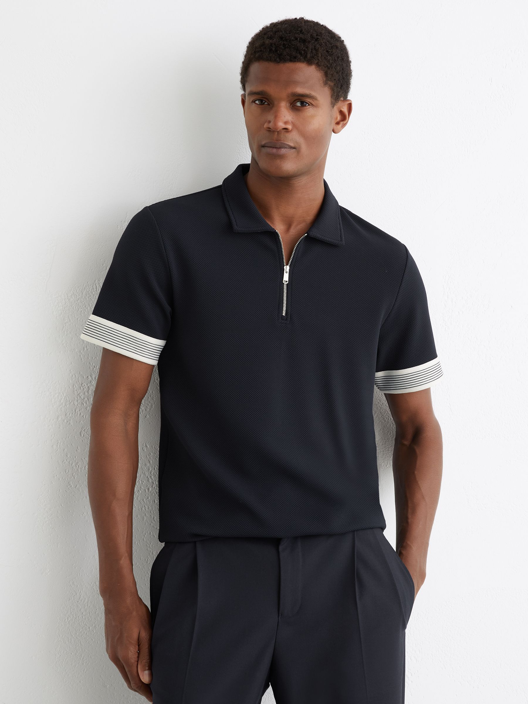 أزرق داكن - Reiss Bruno Sleeve-Trim Half-Zip Polo Shirts - صورة 1 من 6