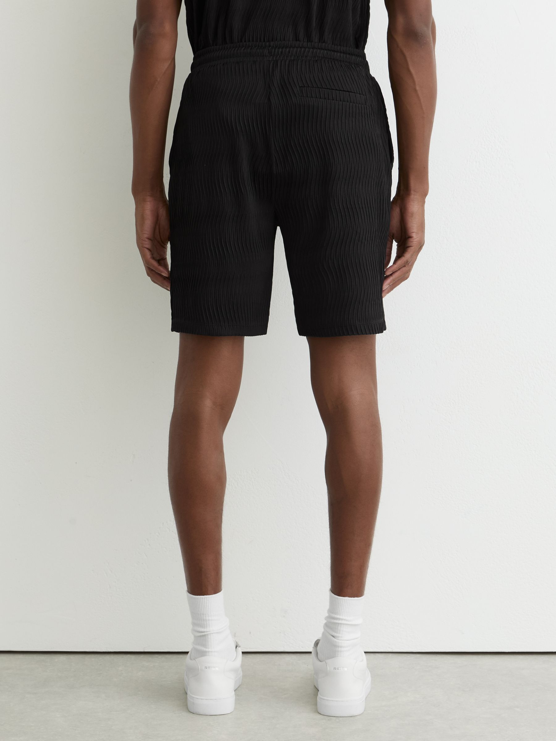 Textured-Wave Drawstring Shorts in Black - Image 5 of 7