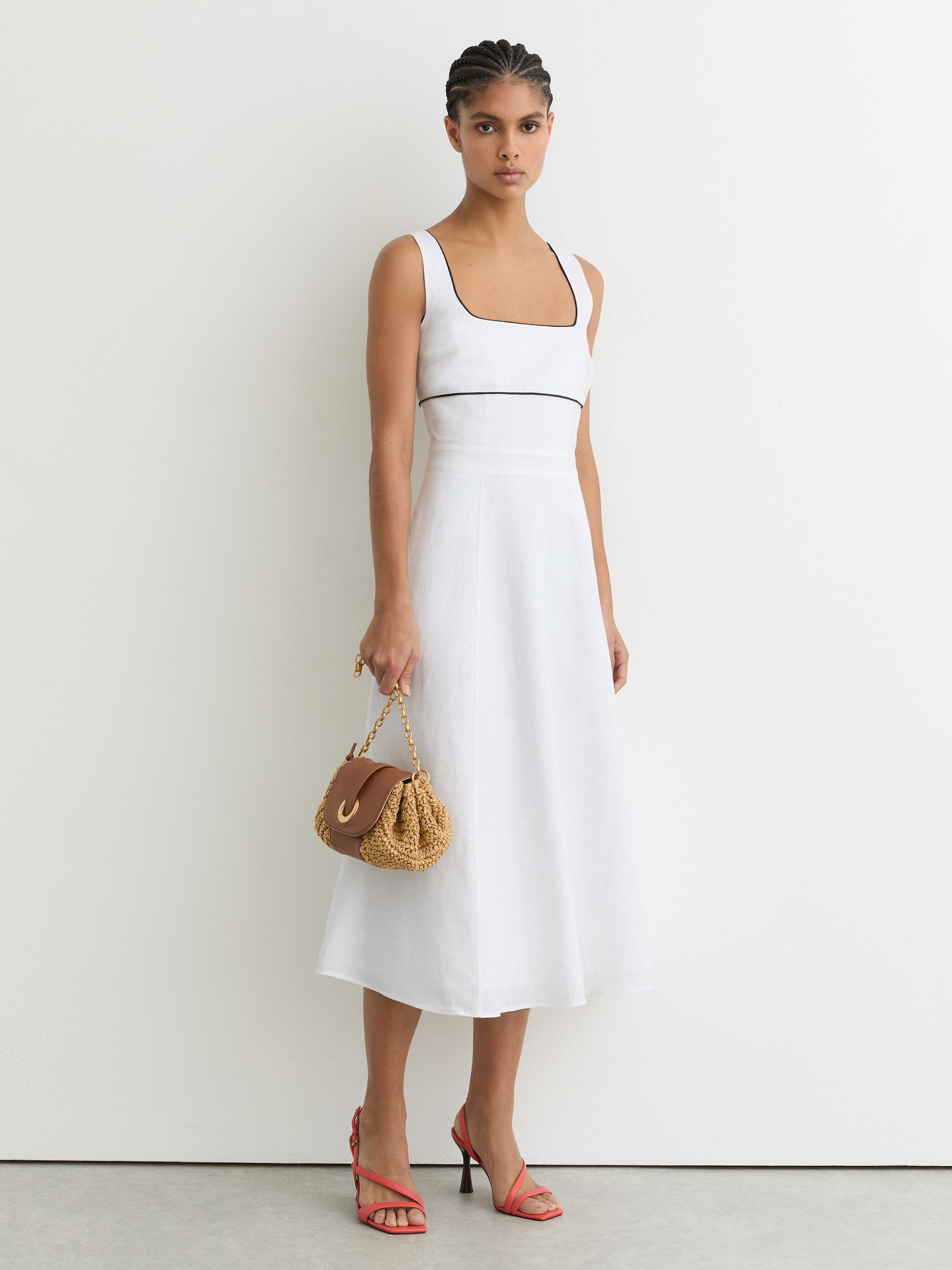 Linen Contrast-Trim Midi Dress in Ivory - Image 1 de 6 Linen Contrast-Trim Midi Dress in Ivory - Image 1 de 6