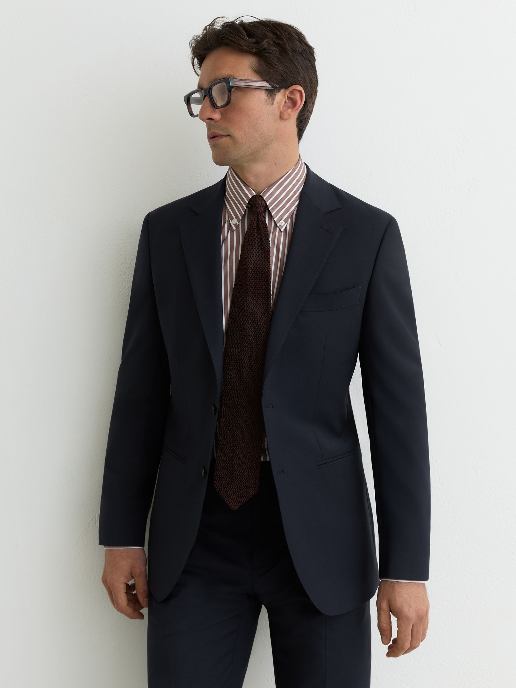 Classic Fit Wool-Blend Single-Breasted Suit Blazer in Navy - image 4