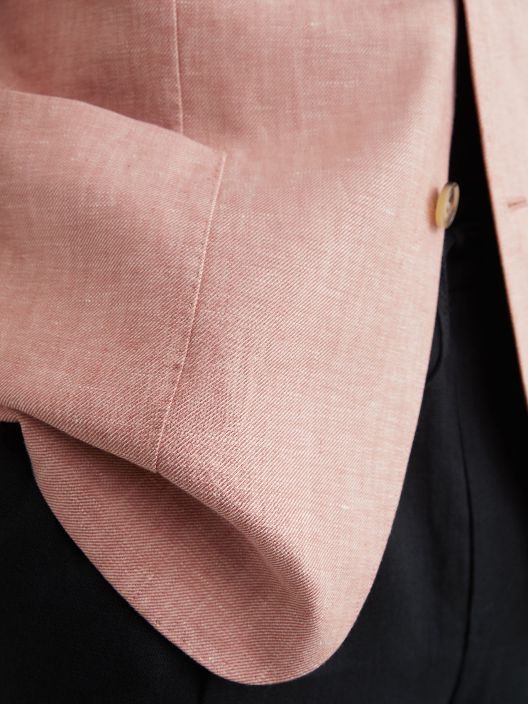 Tailored Fit Linen-Twill Single-Breasted Blazer in Plum Pink - image 4