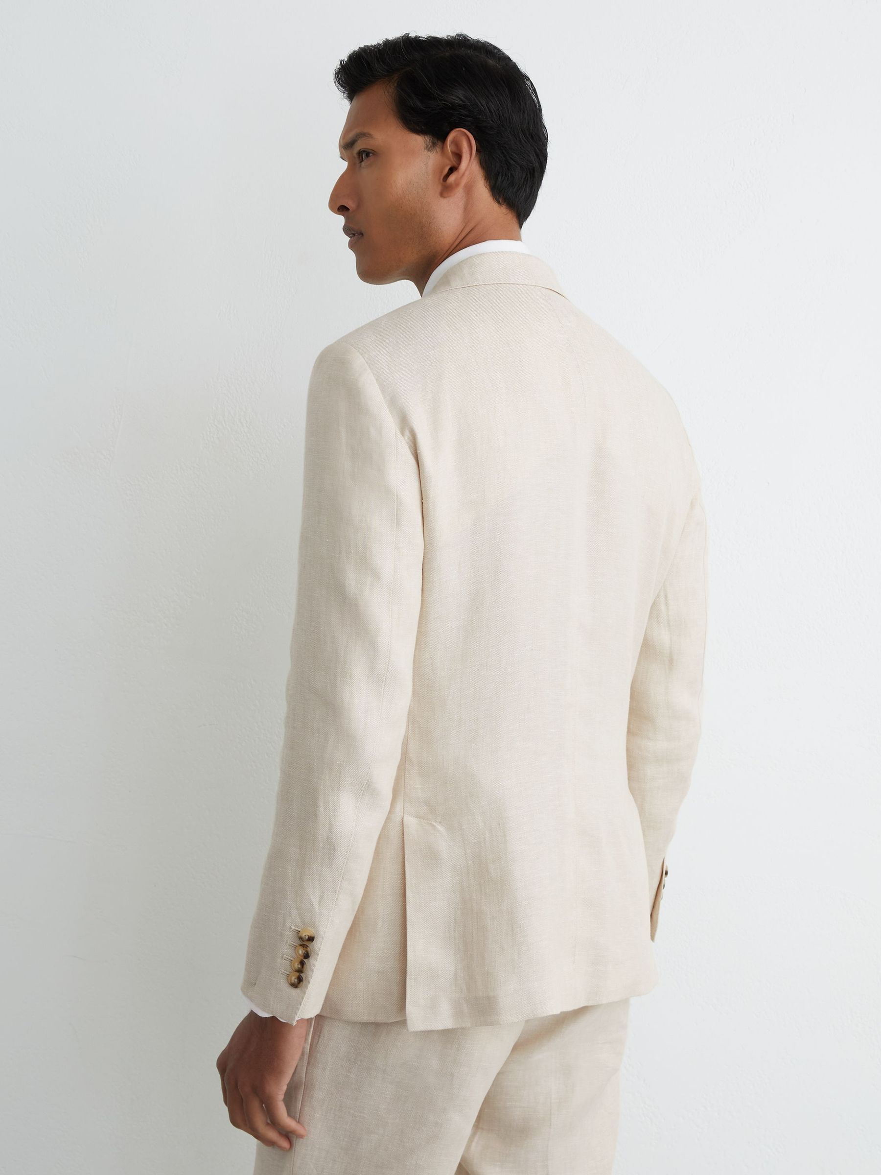 Tailored Fit Linen-Twill Single-Breasted Blazer in Stone - image 5