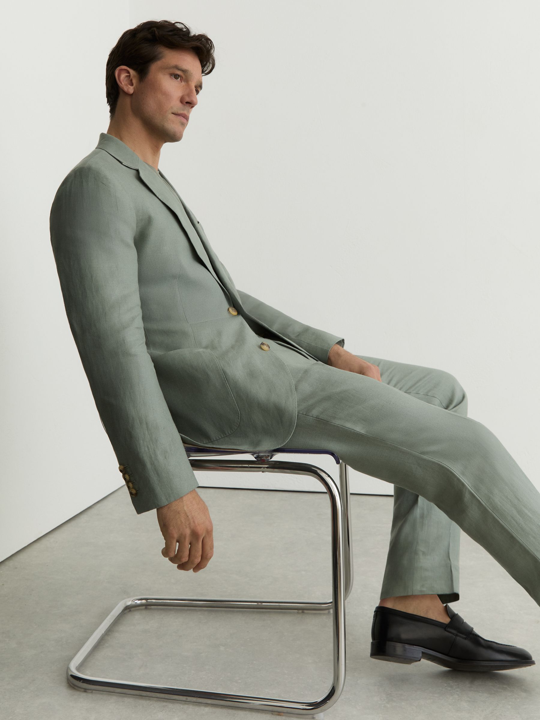 Linen-Twill Single-Breasted Tailored-Fit Blazer in Sage - Image 4 of 9