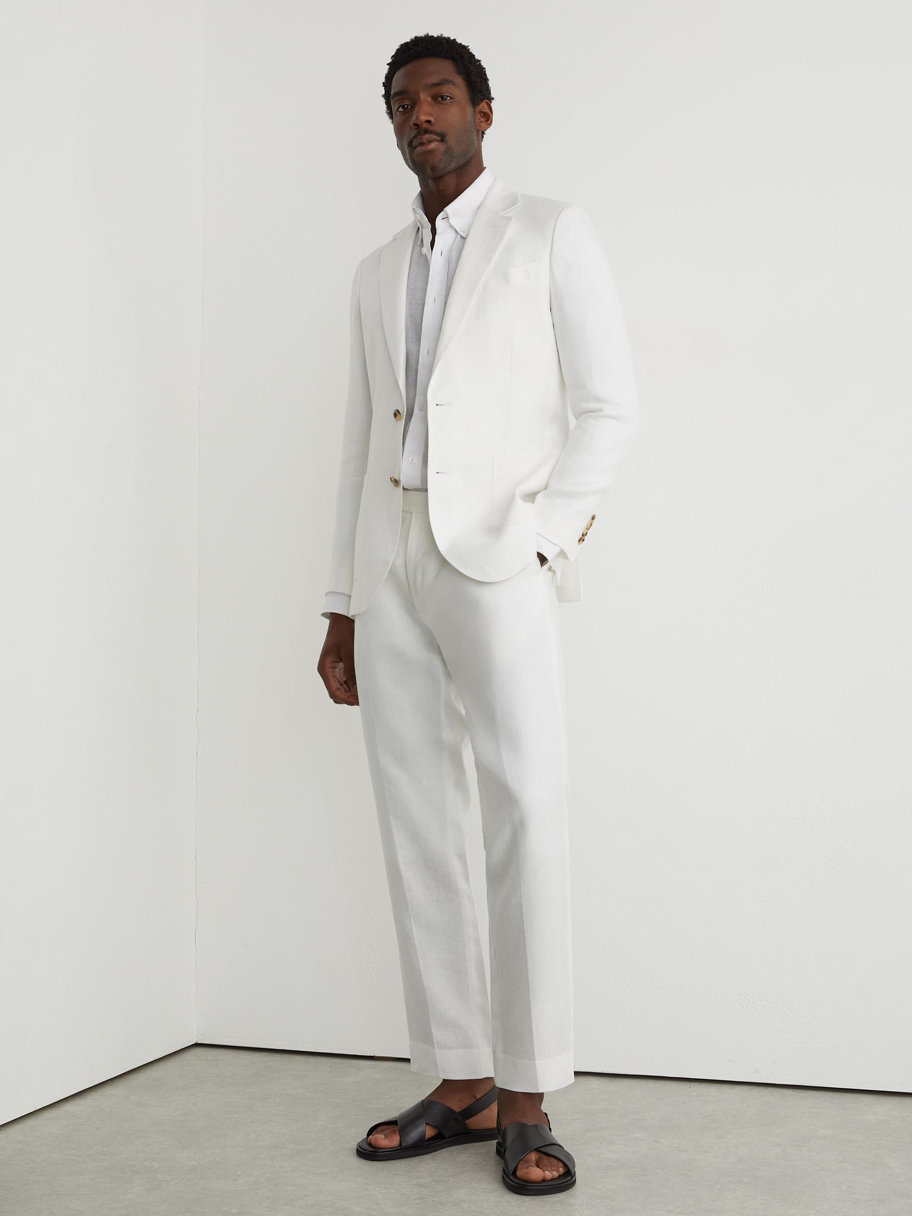 Linen-Twill Tailored-Fit Suit Trousers in White - Image 4 de 7
