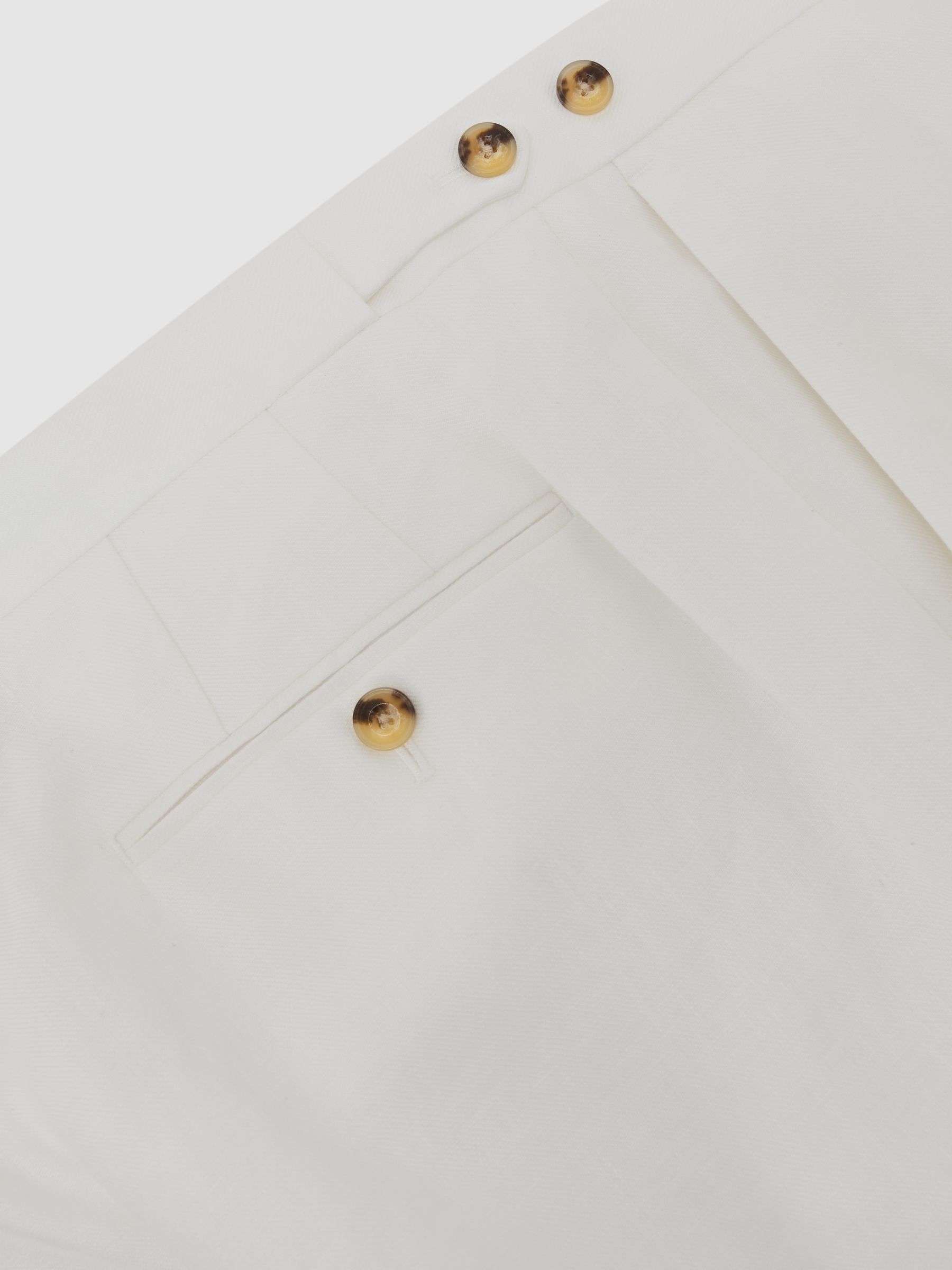 Linen-Twill Tailored-Fit Suit Trousers in White - Image 7 de 7