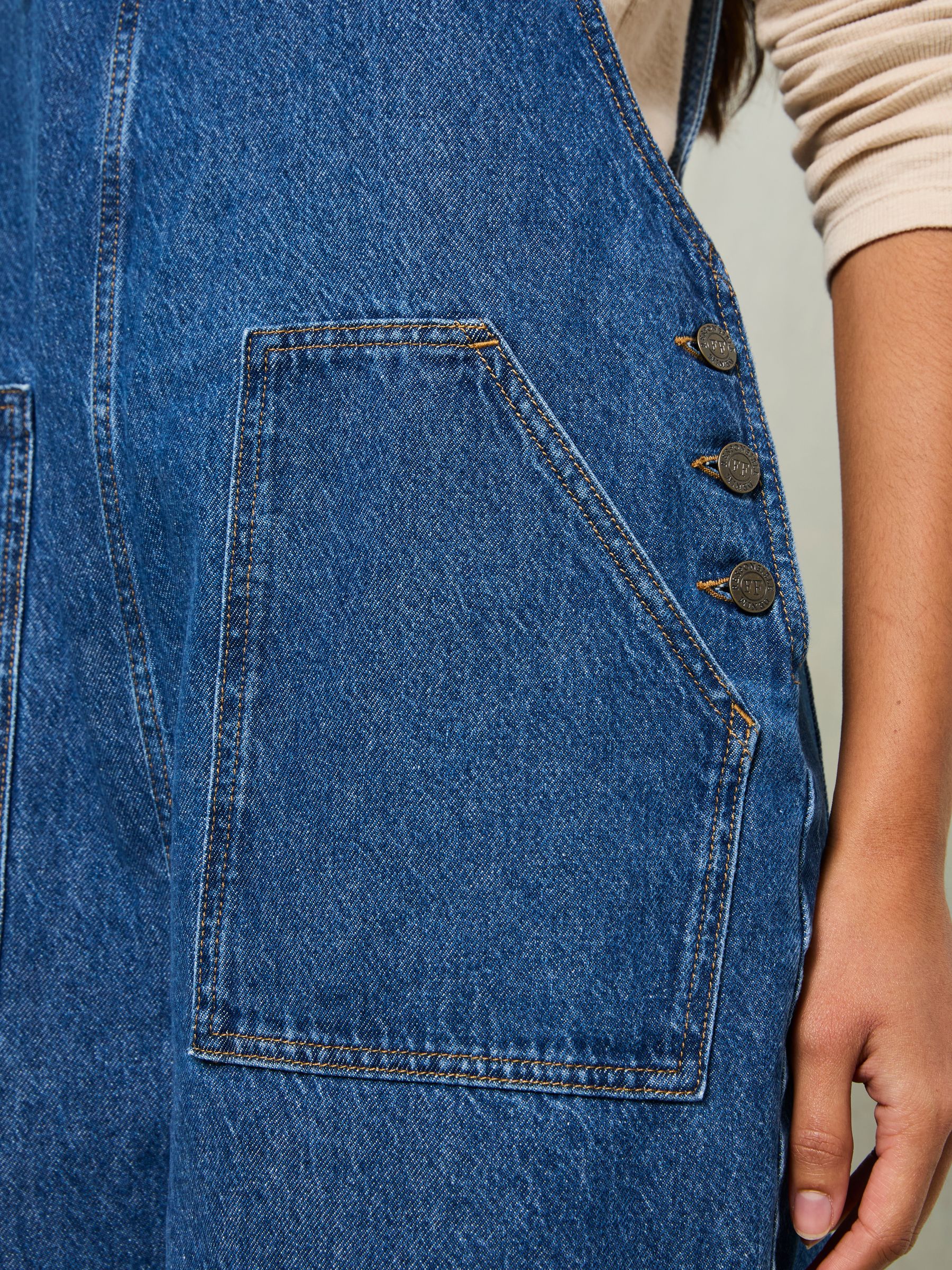 Raffles Denim Short Dungaree - Image 4 of 7