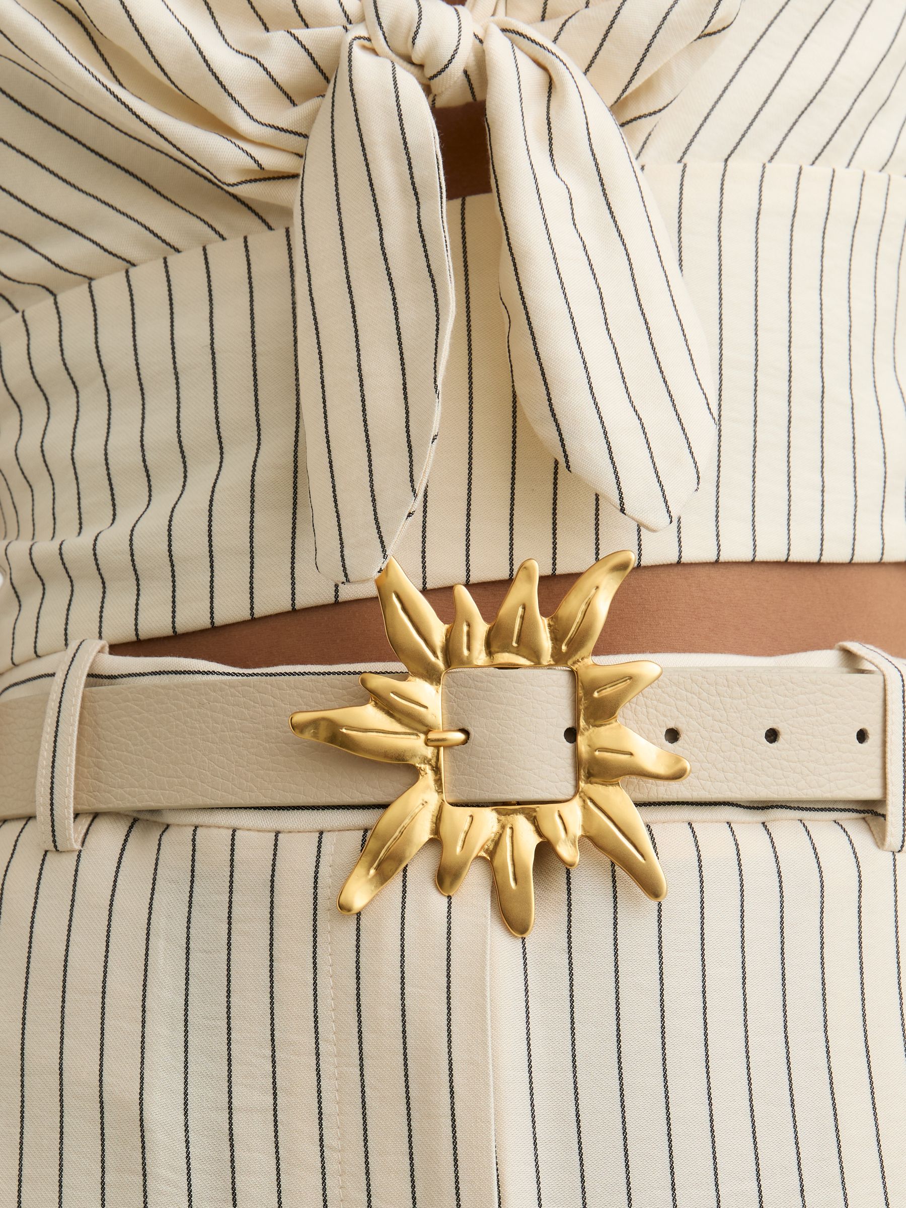 Leather Sun-Buckle Belt in Off White - image 3