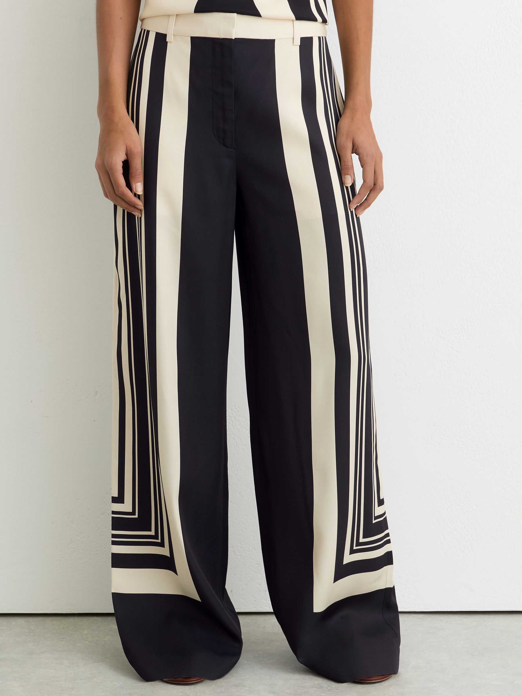 Petite Wide-Leg Scarf-Print Trousers in Black/White - Image 3 of 7