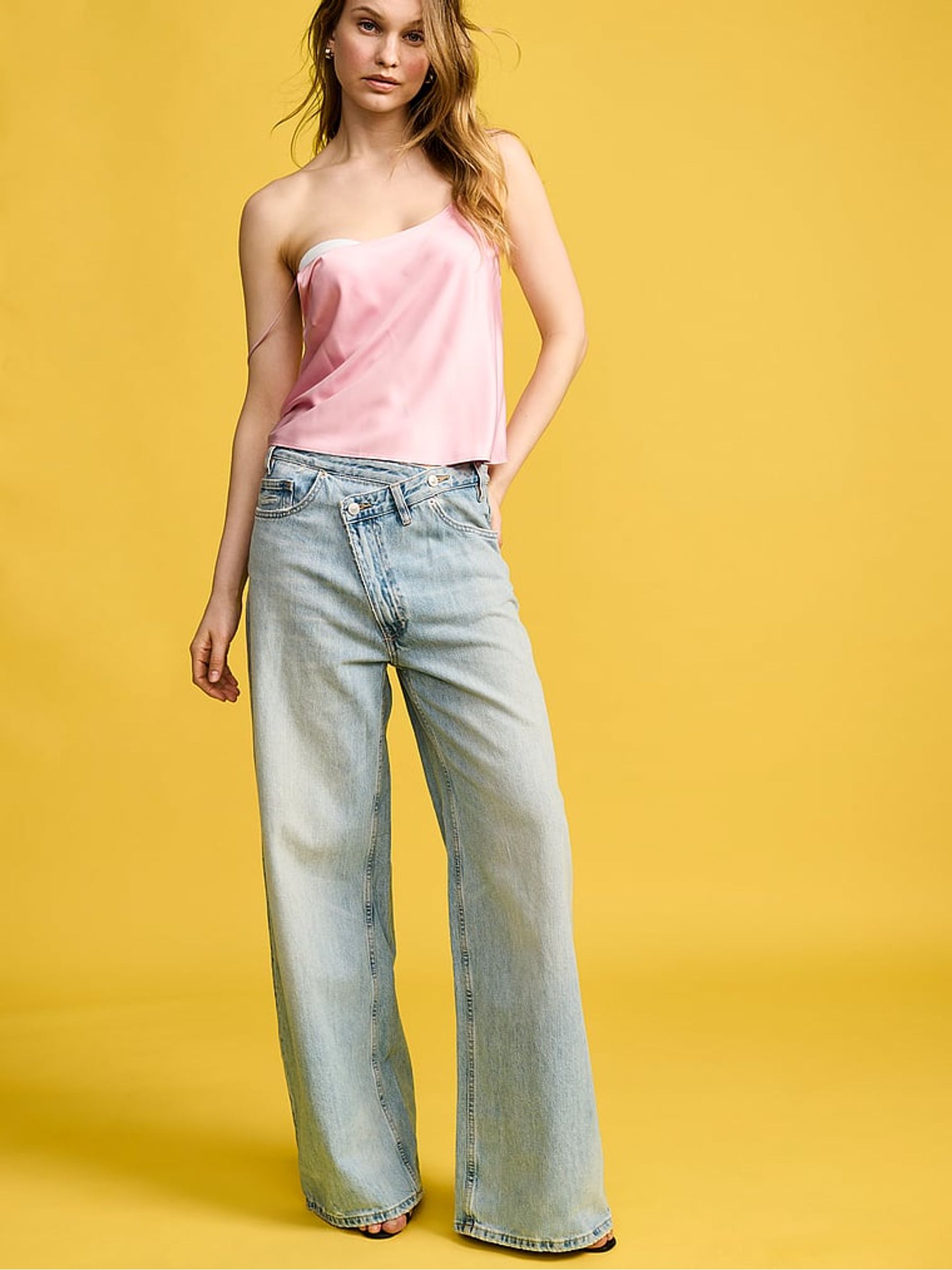 White Strapless Multiway Push Up Bra - Image 3 of 3