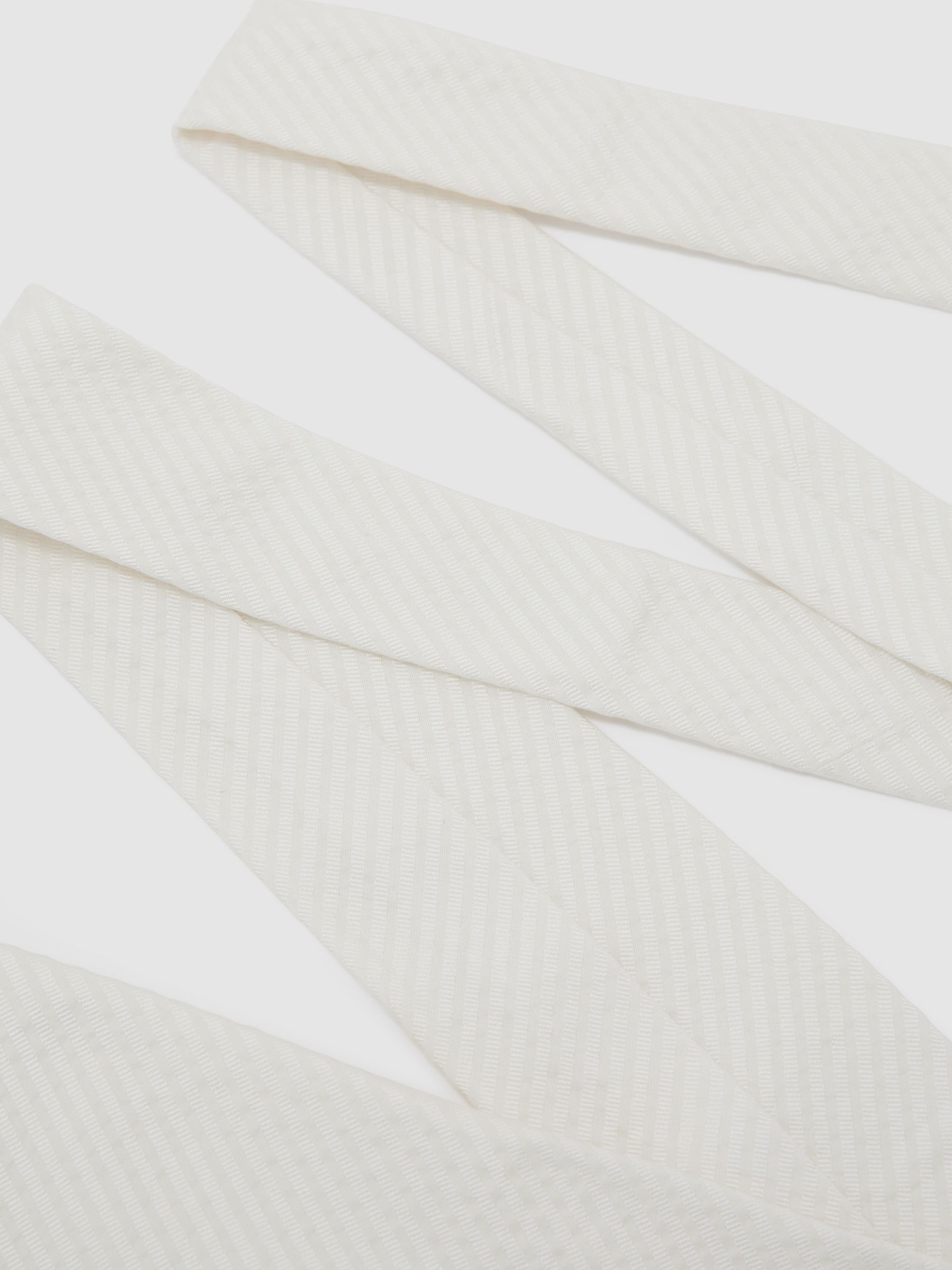 Cotton-Silk Seersucker Stripe Tie in Ivory White - Image 3 of 5