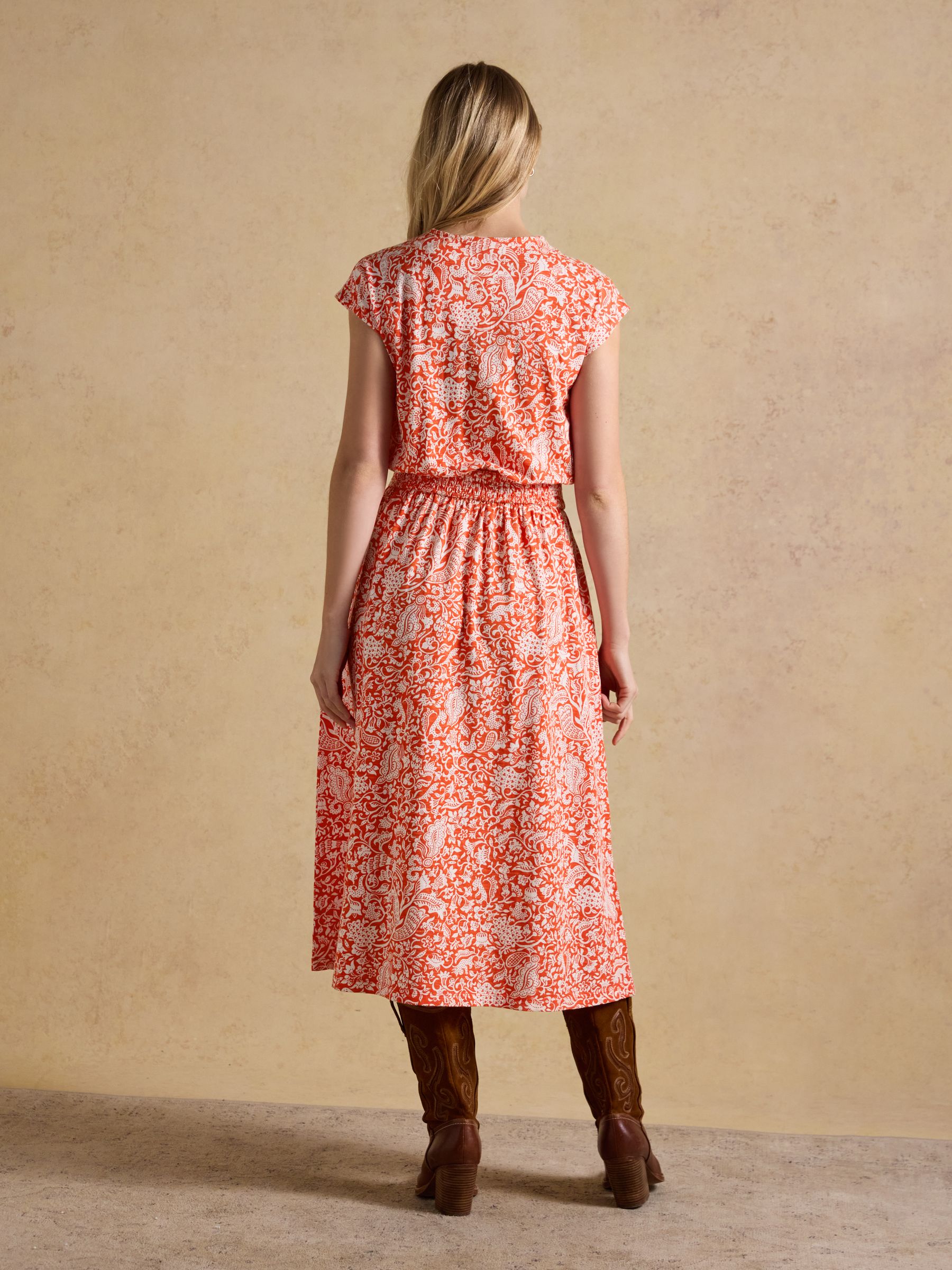 Lilia Red Jersey Smocked Waist Midi Dress - Image 2 of 8