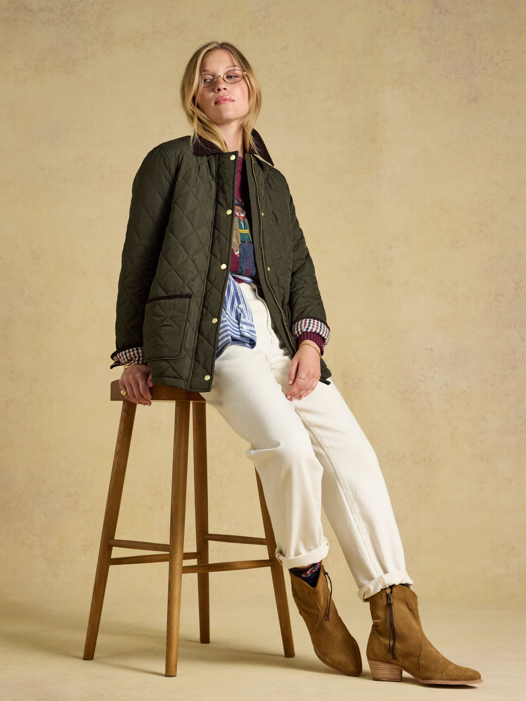 Highgrove Khaki Green Diamond Quilted Jacket - Image 4 of 12