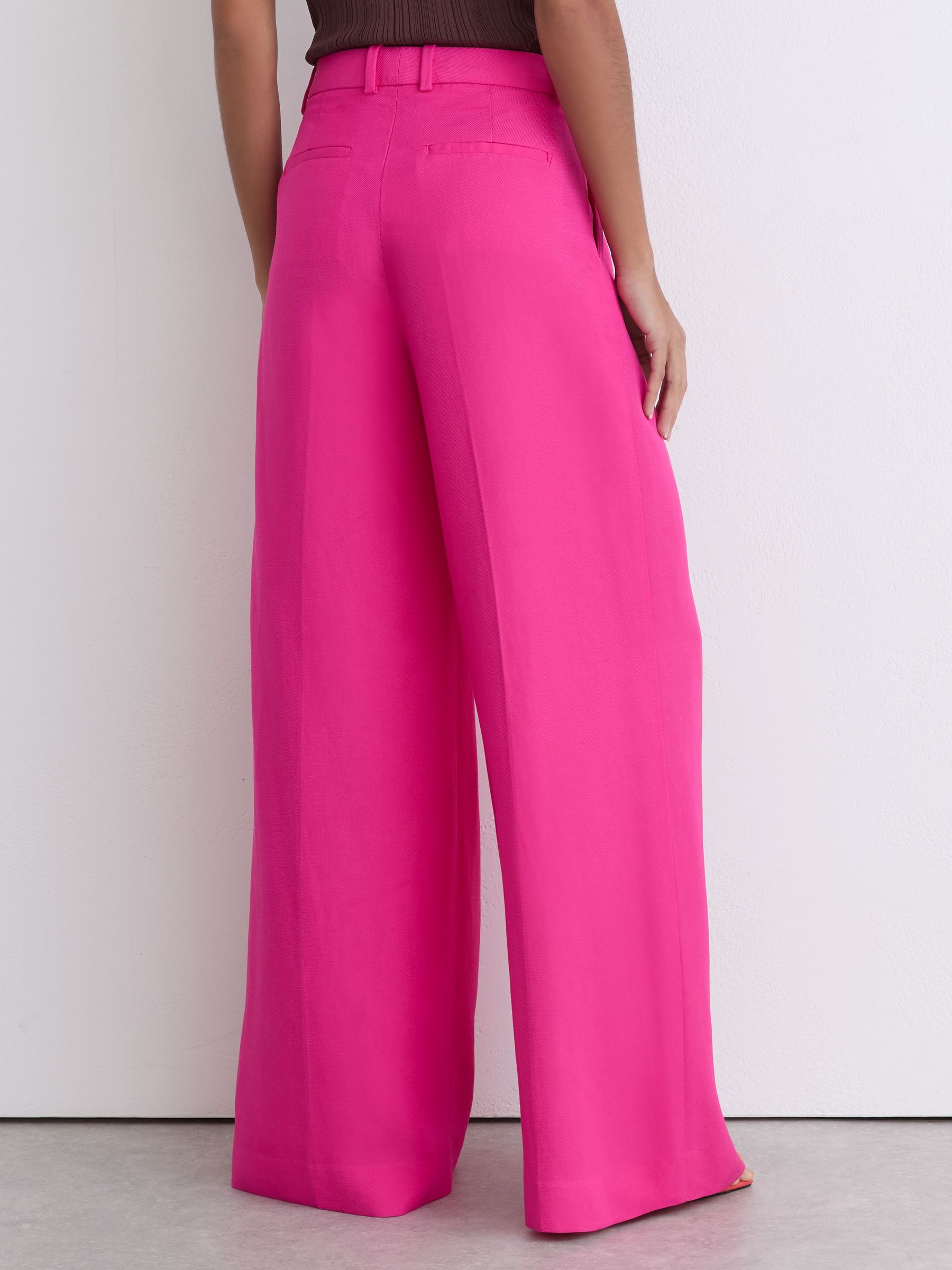 Wide-Leg Pintuck Trousers with Linen in Pink - Image 6 of 7