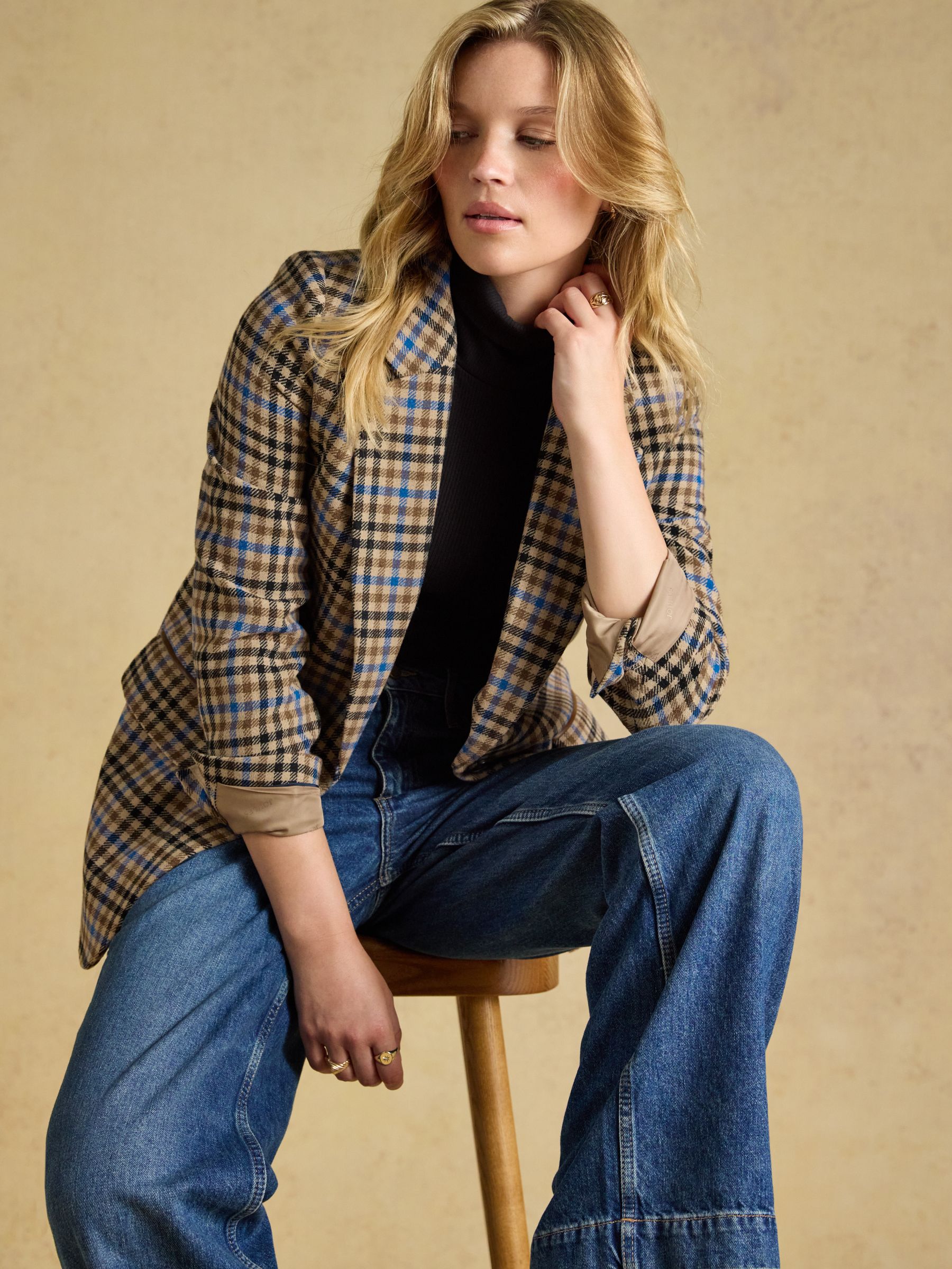 Thornwick Check Relaxed Fit Wool Rich Tweed Blazer - Image 5 of 8