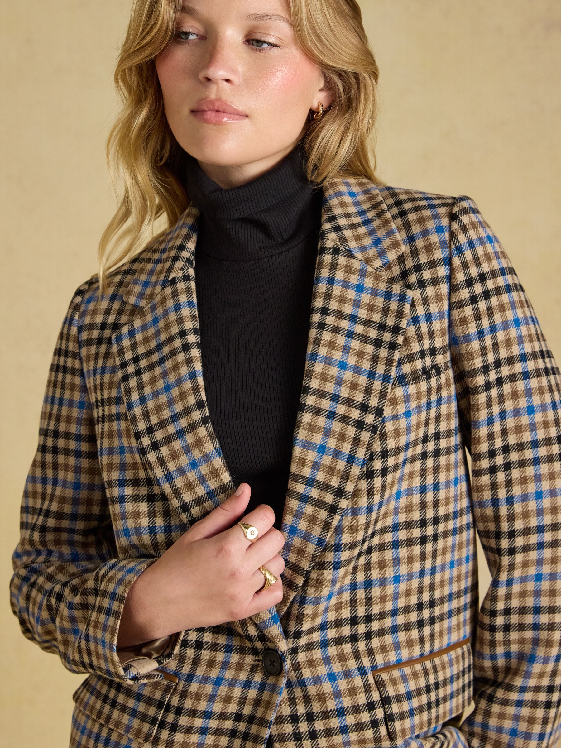 Thornwick Check Relaxed Fit Wool Rich Tweed Blazer - Image 6 of 8