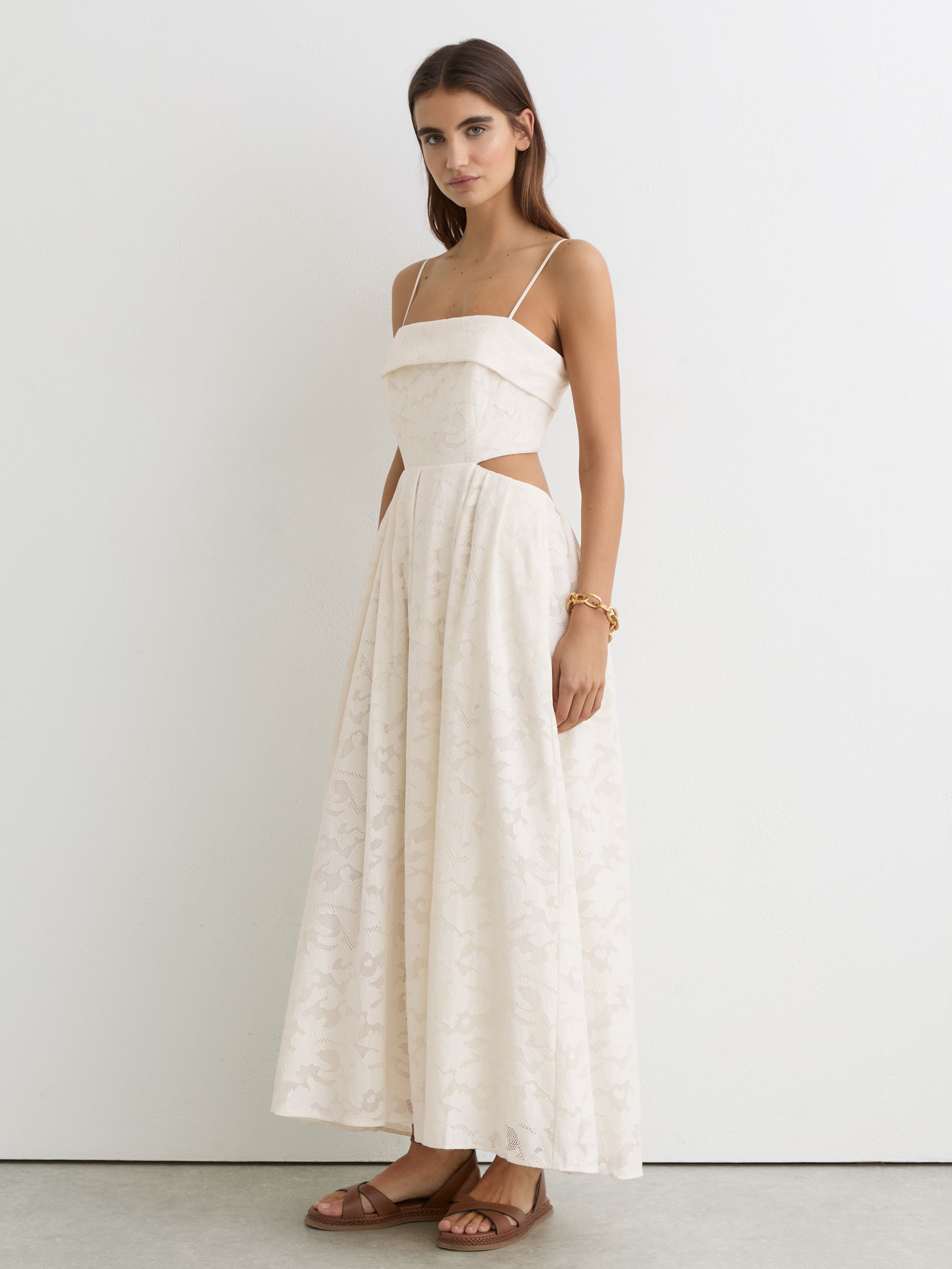 cream cut out maxi dress Reiss Sian Cotton-blend Maxi Dress