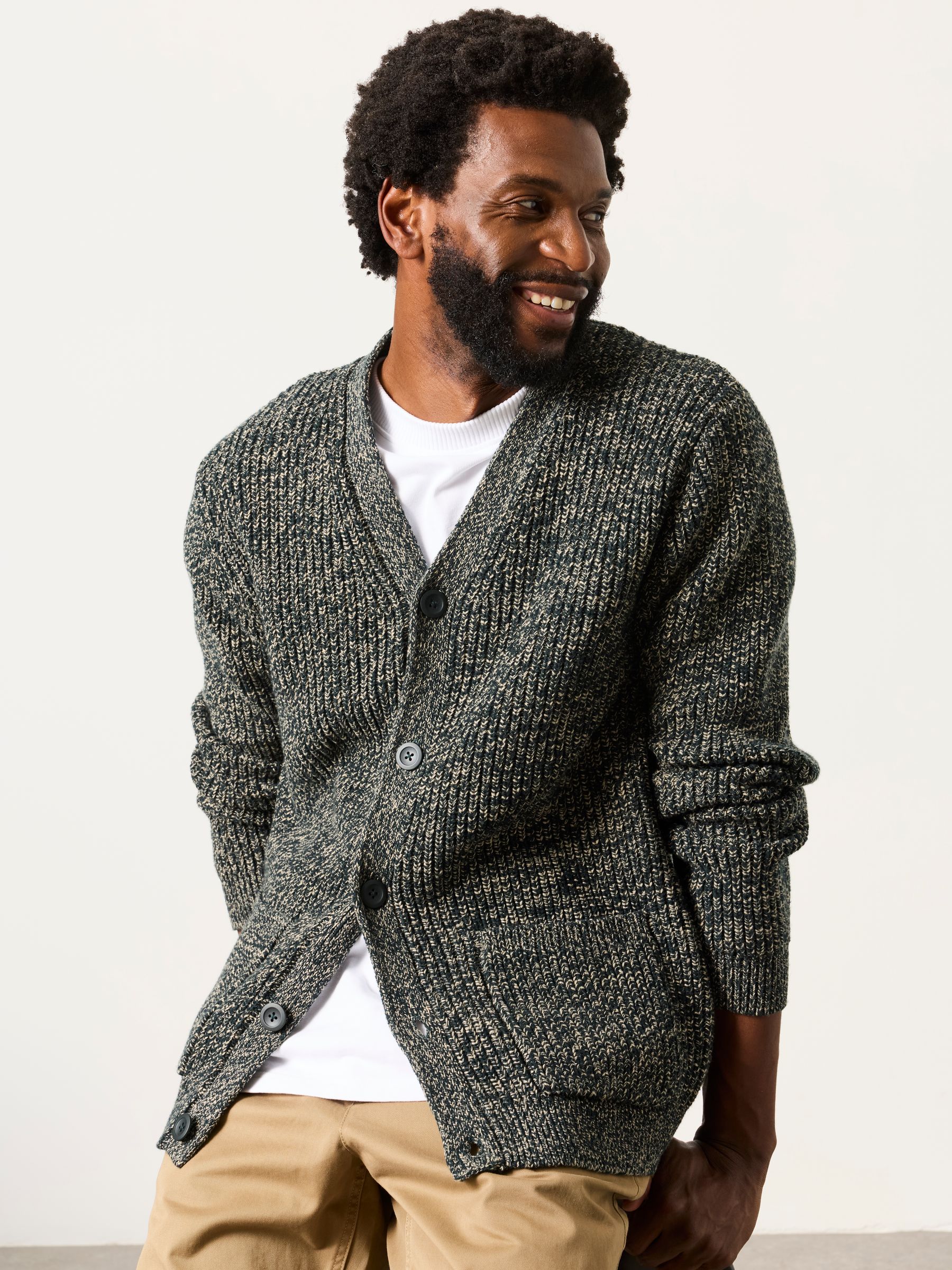 Penton Dark Green Knitted Cardigan - Image 4 of 5