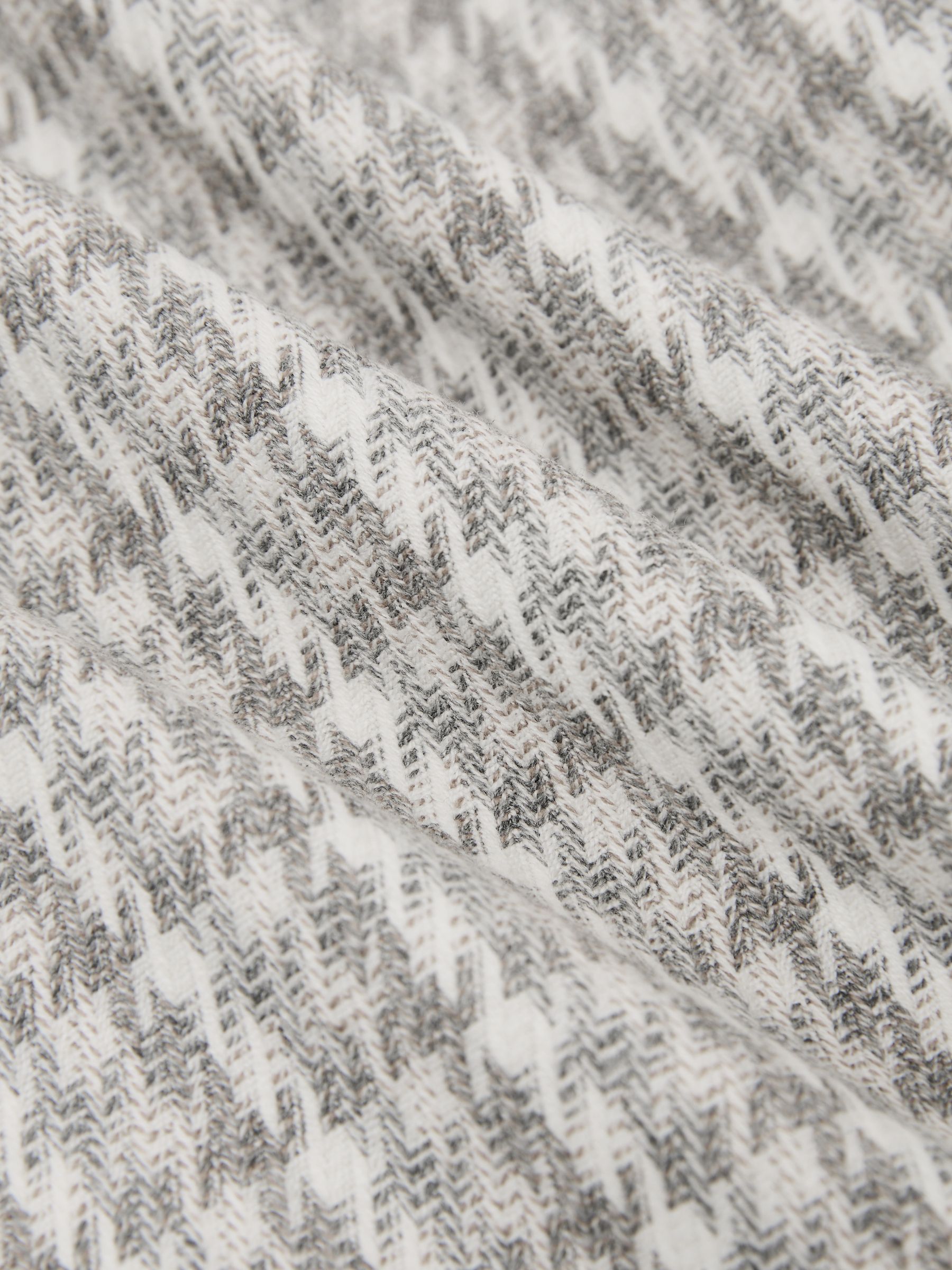 Houndstooth Single-Breasted Blazer Tailored-Fit in Soft Grey - Image 9 of 9