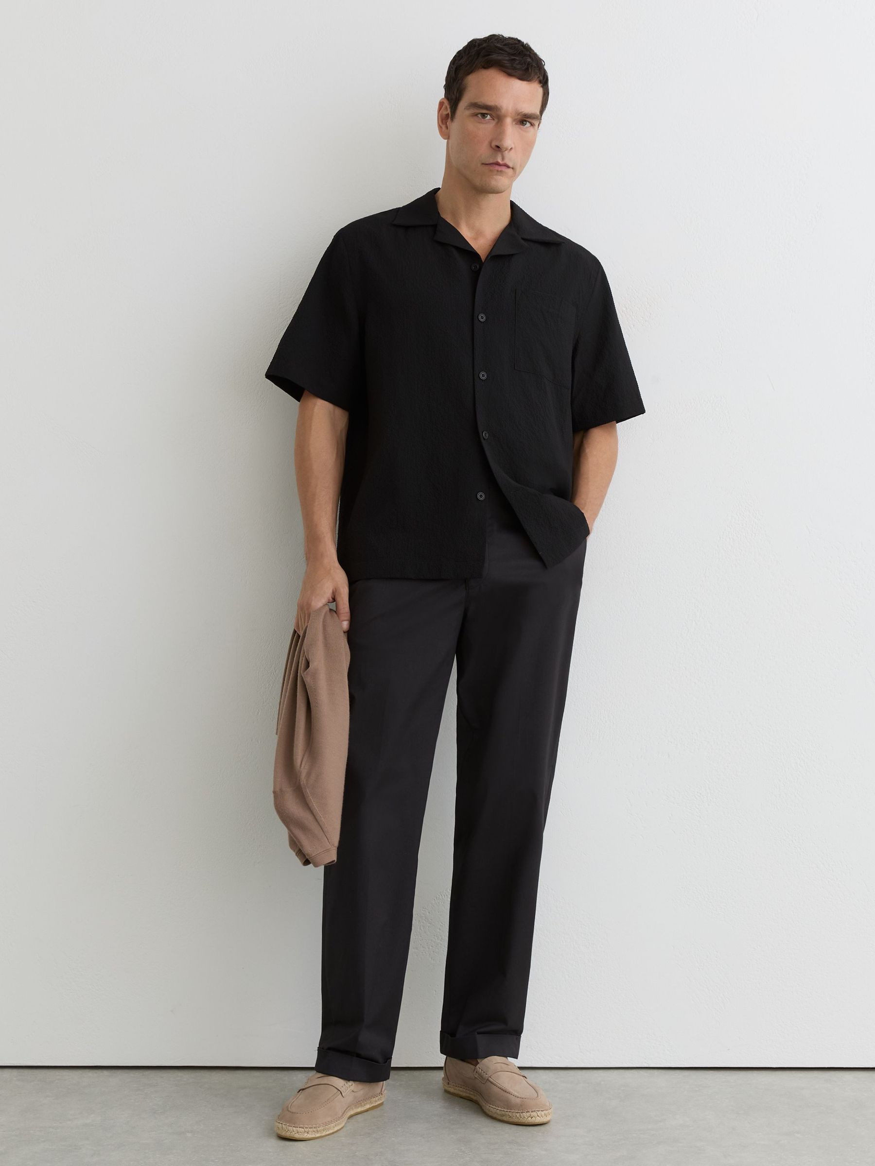 Textured Cuban-Collar Short-Sleeve Shirt in Black - Image 4 of 6